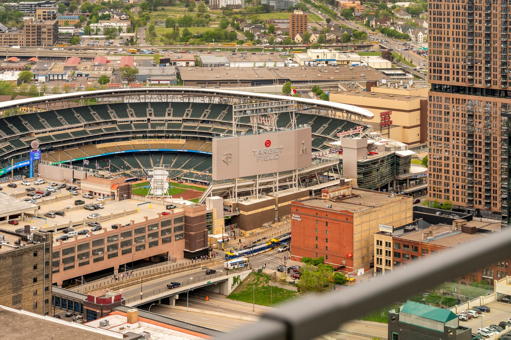 View of Residential at 255 Hennepin Avenue #3404, Minneapolis MN 55401, Minneapolis (57 of 92) - Mike Wilen | Minnesota Team Real Estate