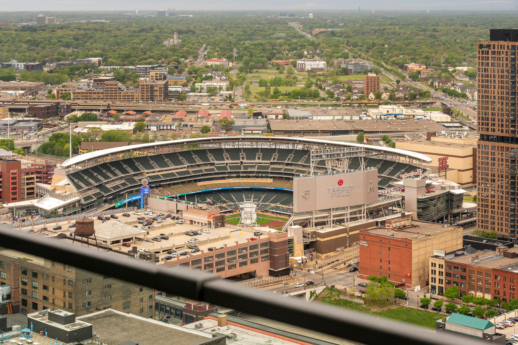 View of Residential at 255 Hennepin Avenue #3404, Minneapolis MN 55401, Minneapolis (56 of 92) - Mike Wilen | Minnesota Team Real Estate