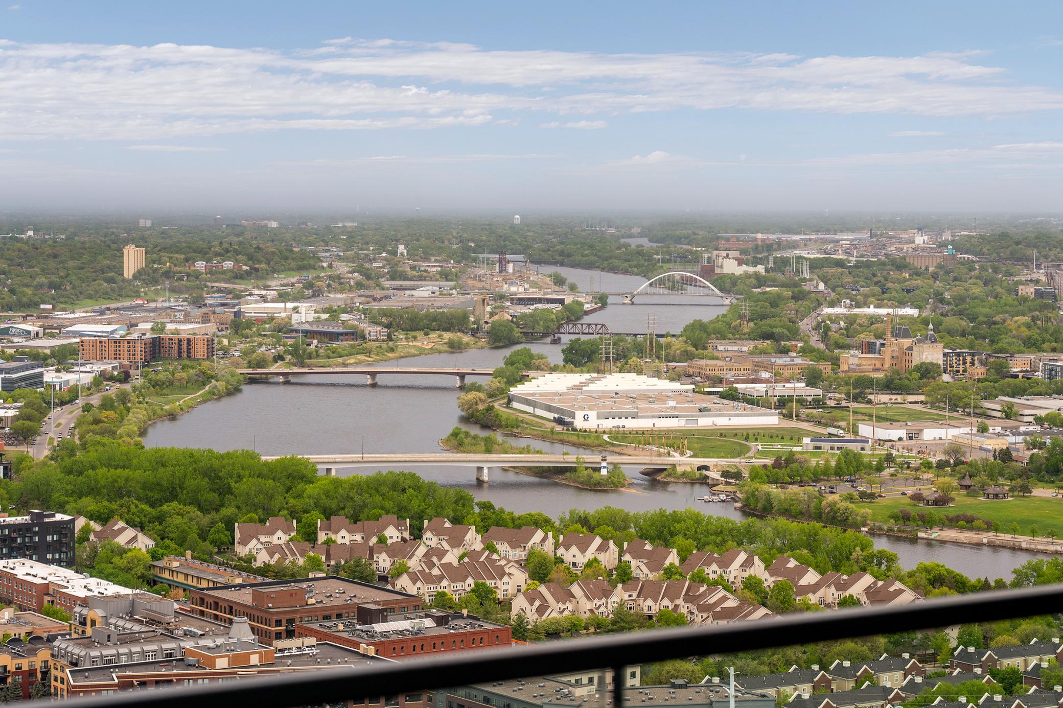 View of Residential at 255 Hennepin Avenue #3404, Minneapolis MN 55401, Minneapolis (55 of 92) - Mike Wilen | Minnesota Team Real Estate
