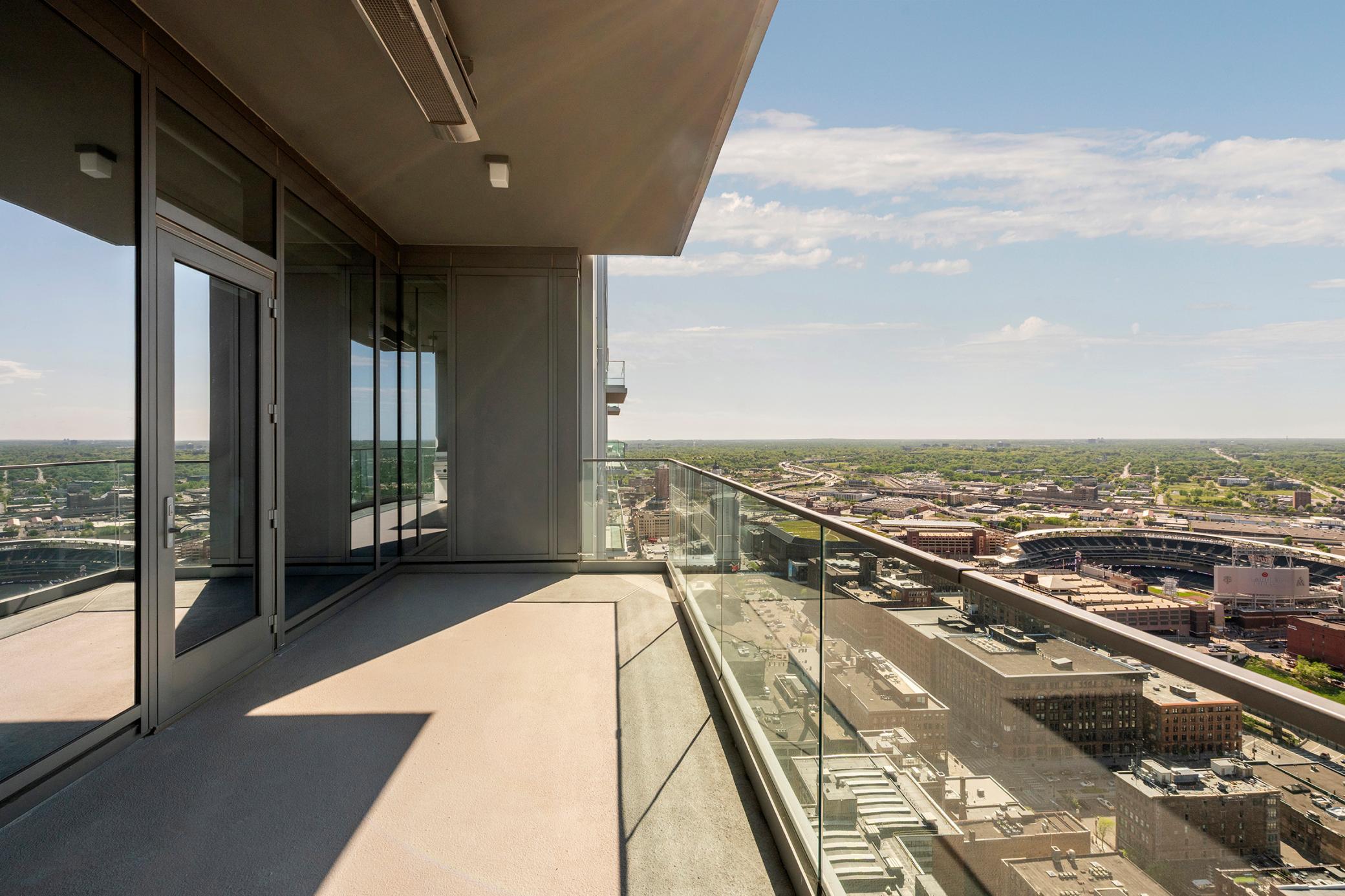 View of Residential at 255 Hennepin Avenue #3404, Minneapolis MN 55401, Minneapolis (52 of 92) - Mike Wilen | Minnesota Team Real Estate