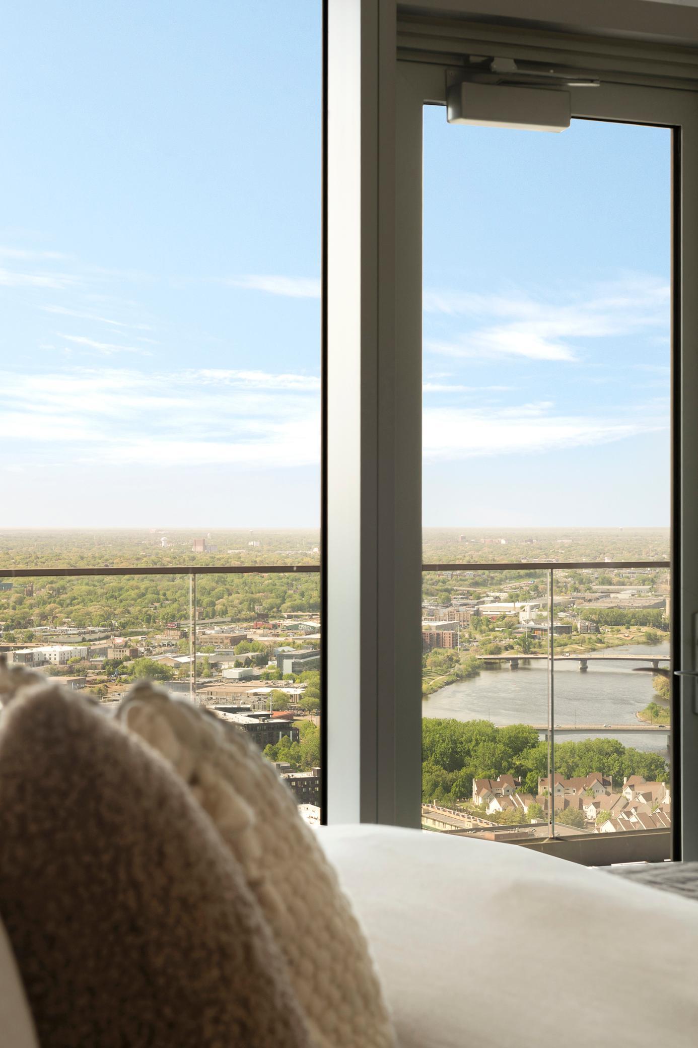 View of Residential at 255 Hennepin Avenue #3404, Minneapolis MN 55401, Minneapolis (33 of 92) - Mike Wilen | Minnesota Team Real Estate