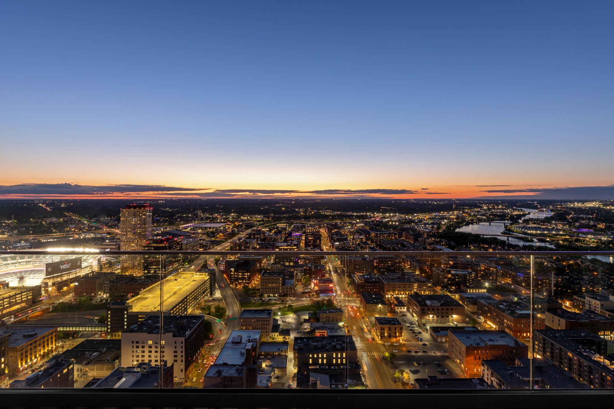 View of Residential at 255 Hennepin Avenue #3404, Minneapolis MN 55401, Minneapolis (60 of 92) - Mike Wilen | Minnesota Team Real Estate