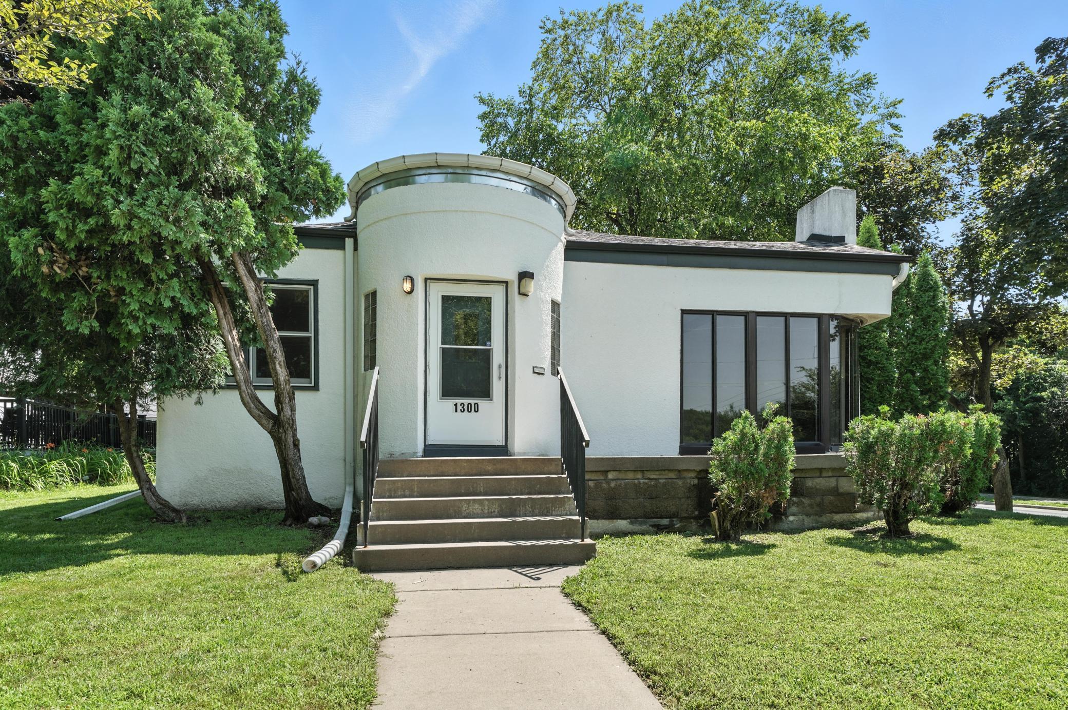 View of Residential at 1300 Xerxes Avenue, Minneapolis MN 55411, Minneapolis - Mike Wilen | Minnesota Team Real Estate