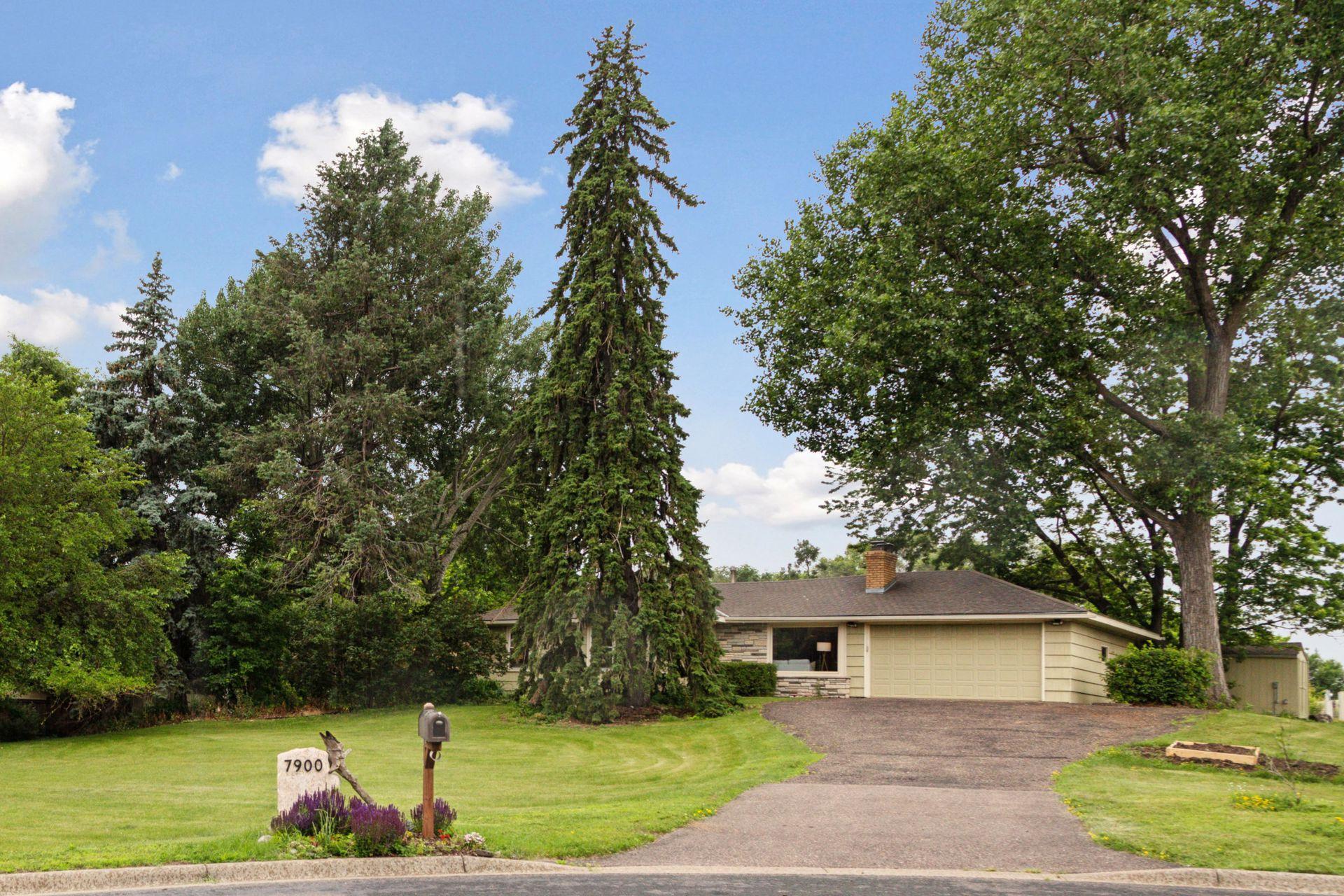View of Residential at 7900 Wyoming Avenue, Bloomington MN 55438, Bloomington - Mike Wilen | Minnesota Team Real Estate