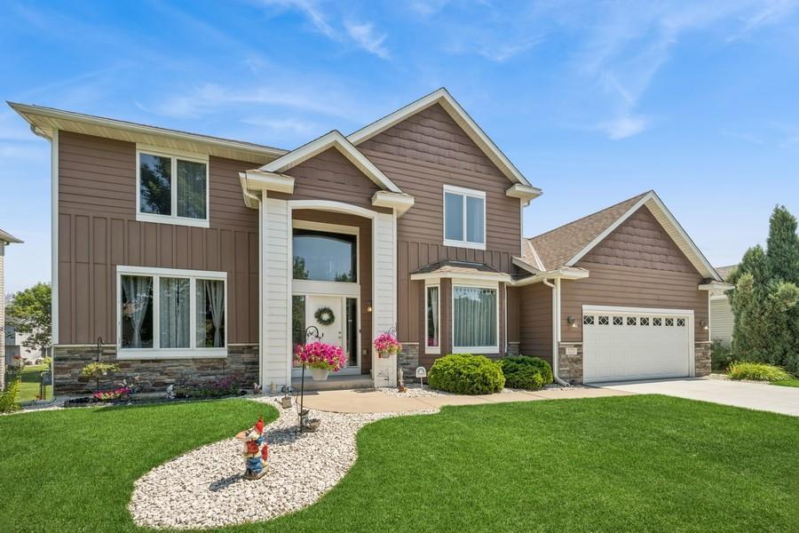 View of Residential at 3221 98th Circle, Brooklyn Park MN 55443, Brooklyn Park - Mike Wilen | Minnesota Team Real Estate