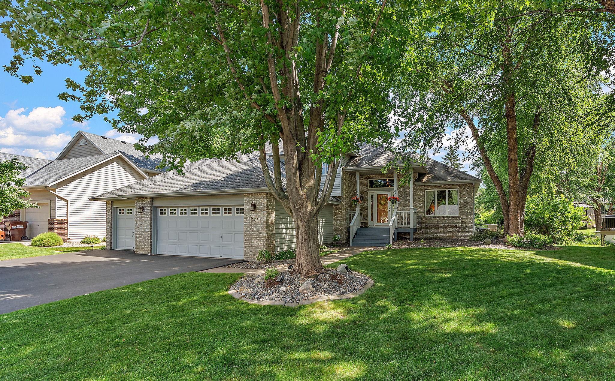 View of Residential at 7807 21st Street, Oakdale MN 55128, Oakdale - Mike Wilen | Minnesota Team Real Estate