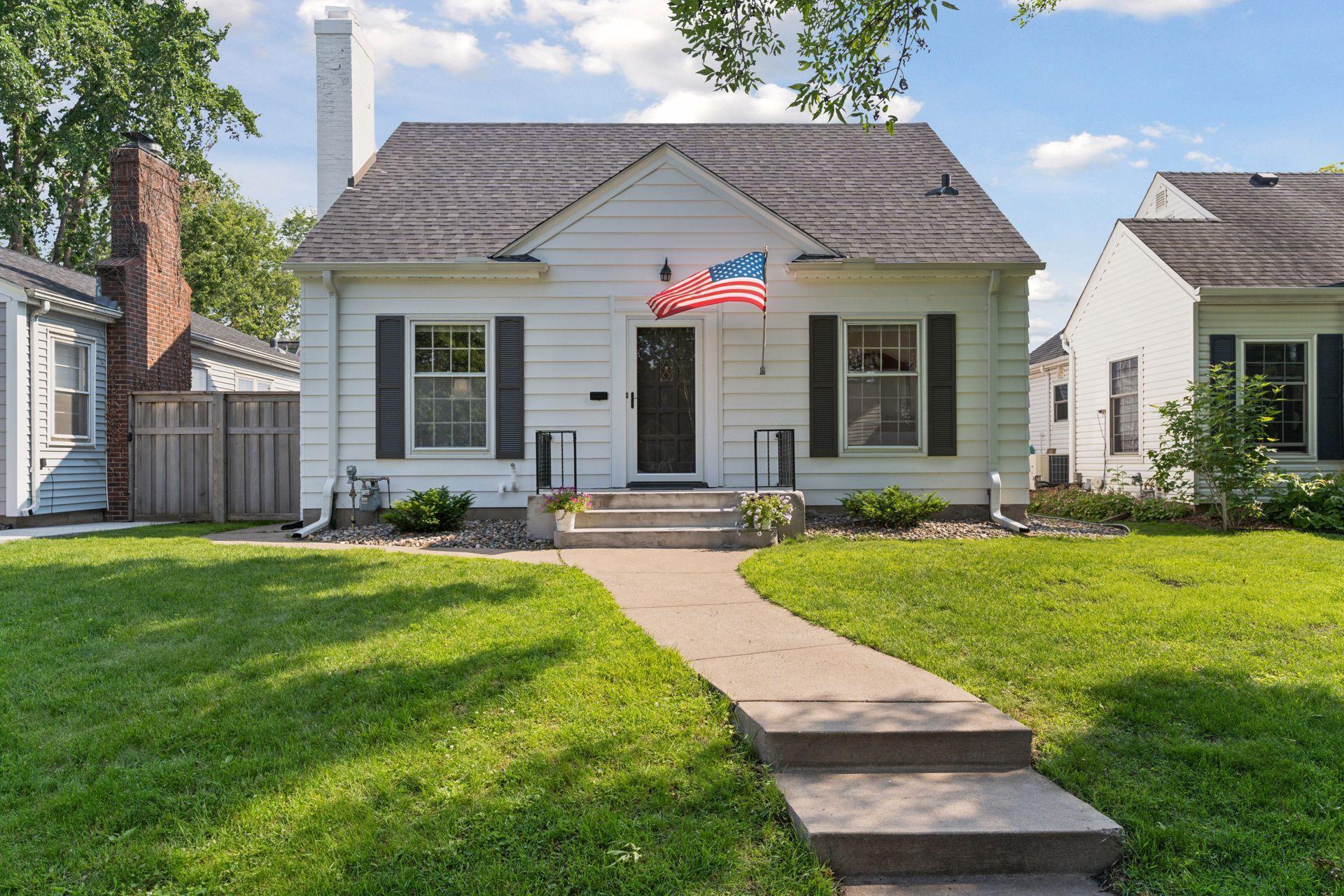View of Residential at 2106 Pinehurst Avenue, Saint Paul MN 55116, Saint Paul - Mike Wilen | Minnesota Team Real Estate
