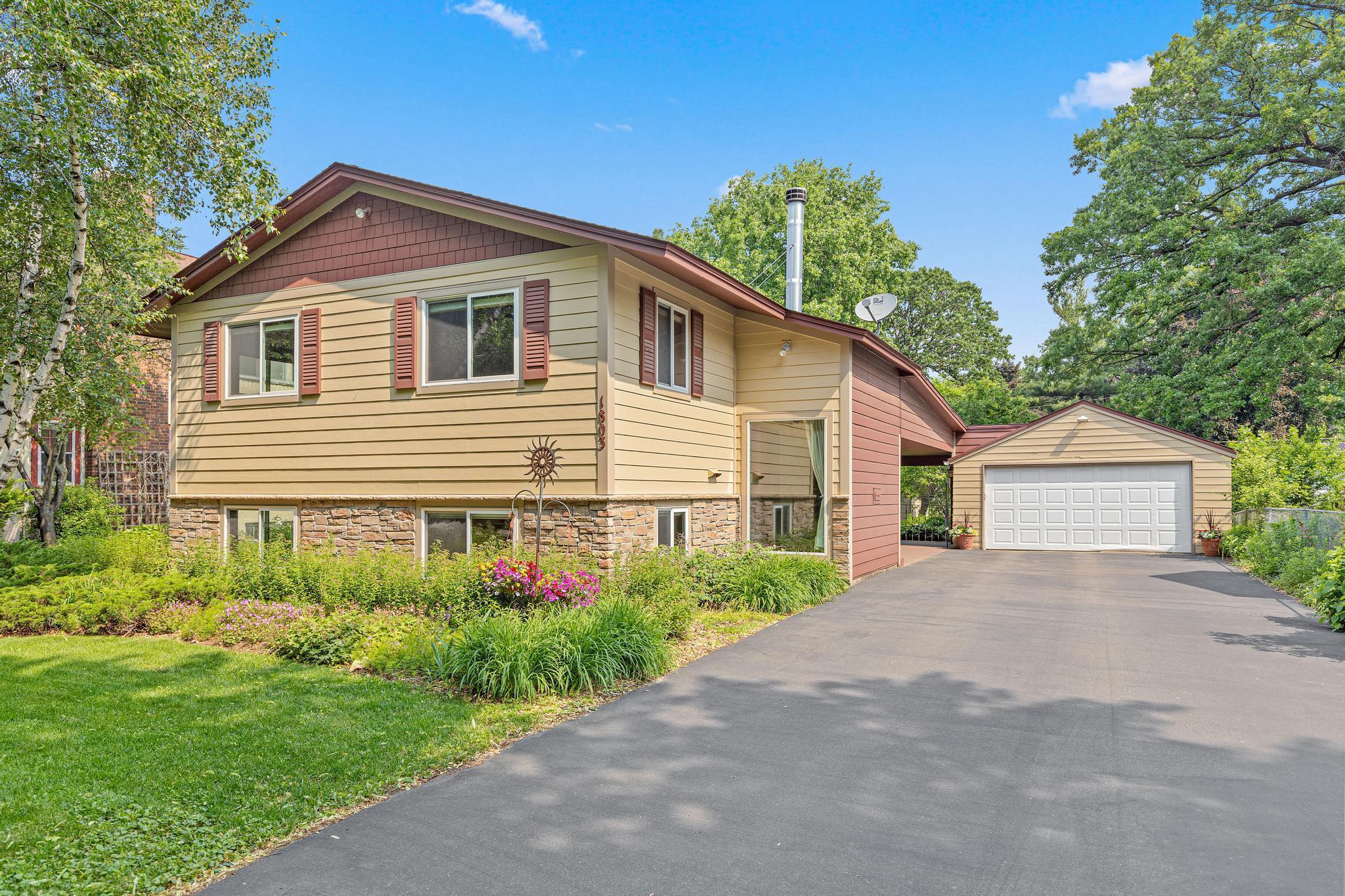 View of Residential at 1803 Hubbard Avenue, Saint Paul MN 55104, Saint Paul - Mike Wilen | Minnesota Team Real Estate