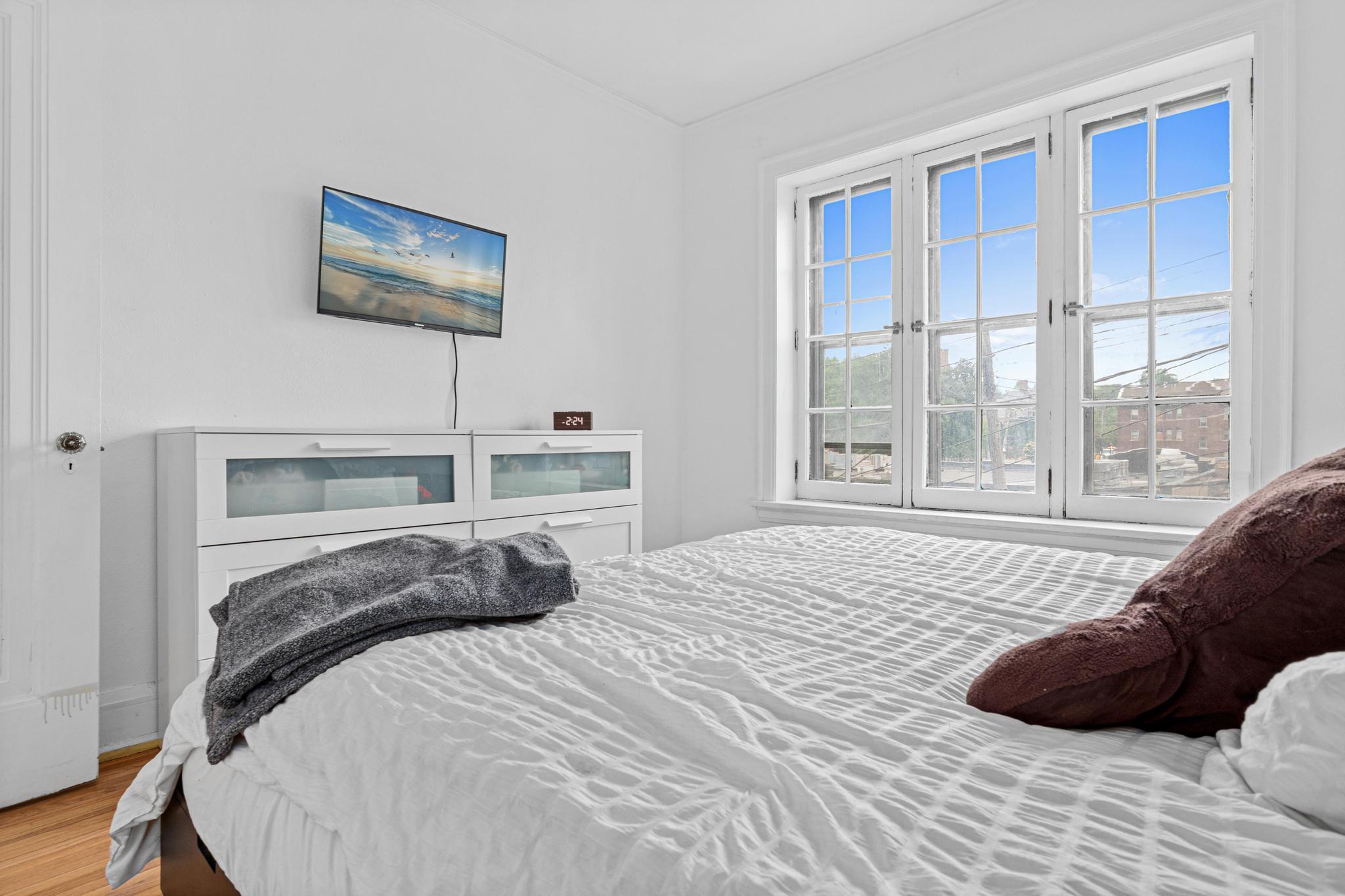 View of Residential at 1820 1st Avenue #208, Minneapolis MN 55403, Minneapolis (9 of 15) - Mike Wilen | Minnesota Team Real Estate