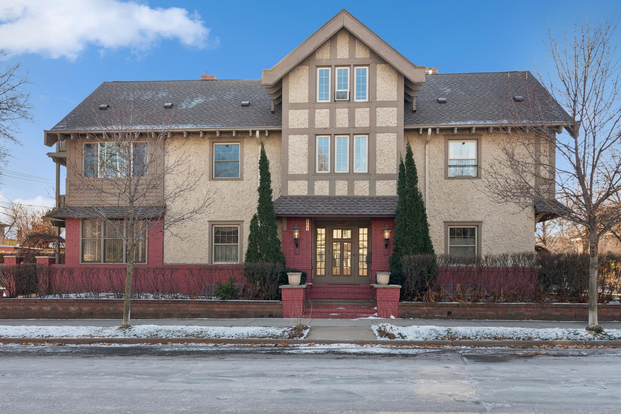 View of Commercial Sale at 1121 Douglas Ave, Minneapolis MN 55403, Minneapolis - Mike Wilen | Minnesota Team Real Estate
