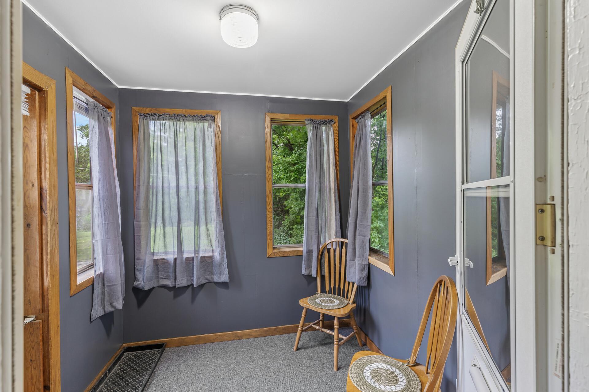 View of Residential at 377 Winona Street, Saint Paul MN 55107, Saint Paul (18 of 27) - Mike Wilen | Minnesota Team Real Estate