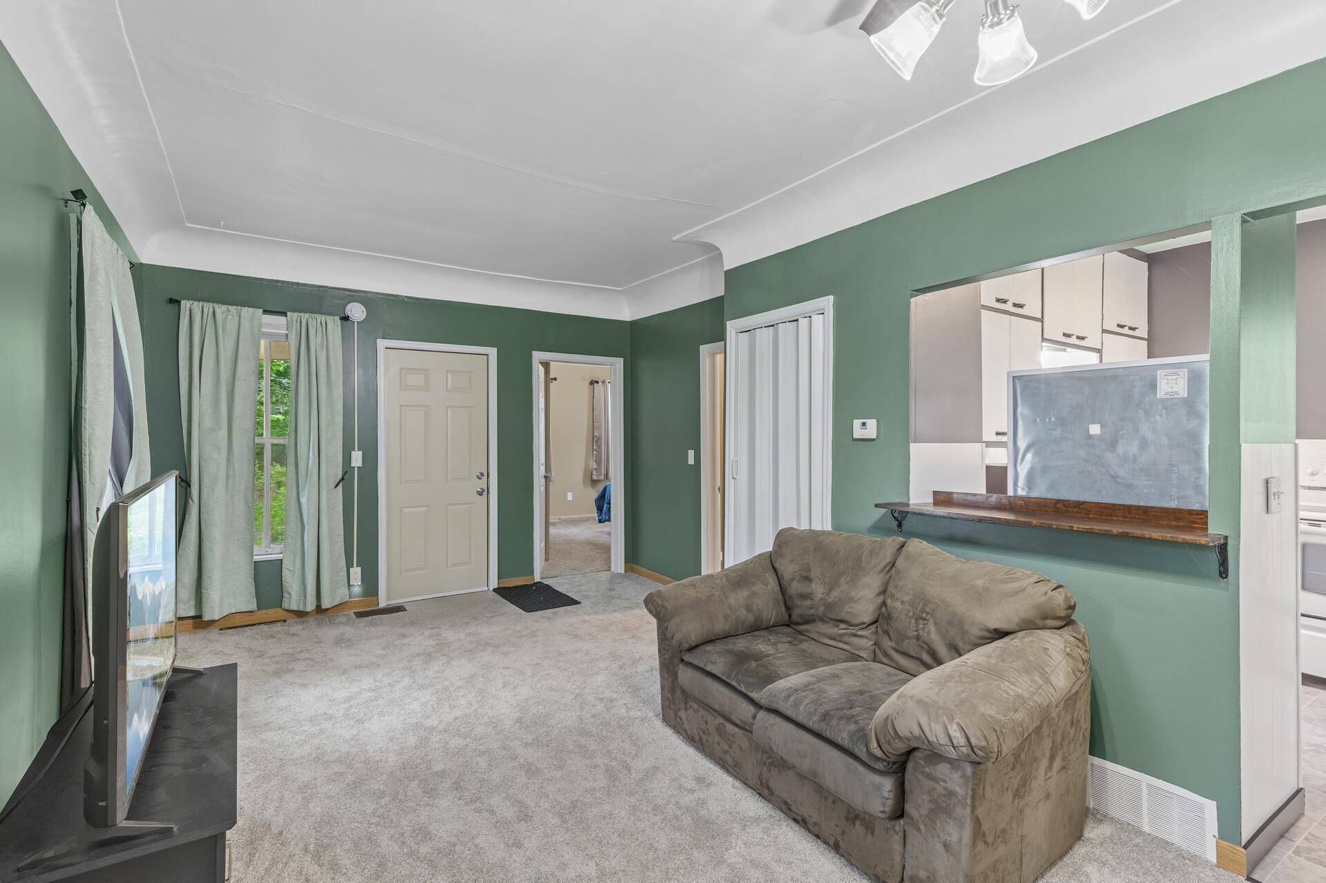 View of Residential at 377 Winona Street, Saint Paul MN 55107, Saint Paul (7 of 27) - Mike Wilen | Minnesota Team Real Estate