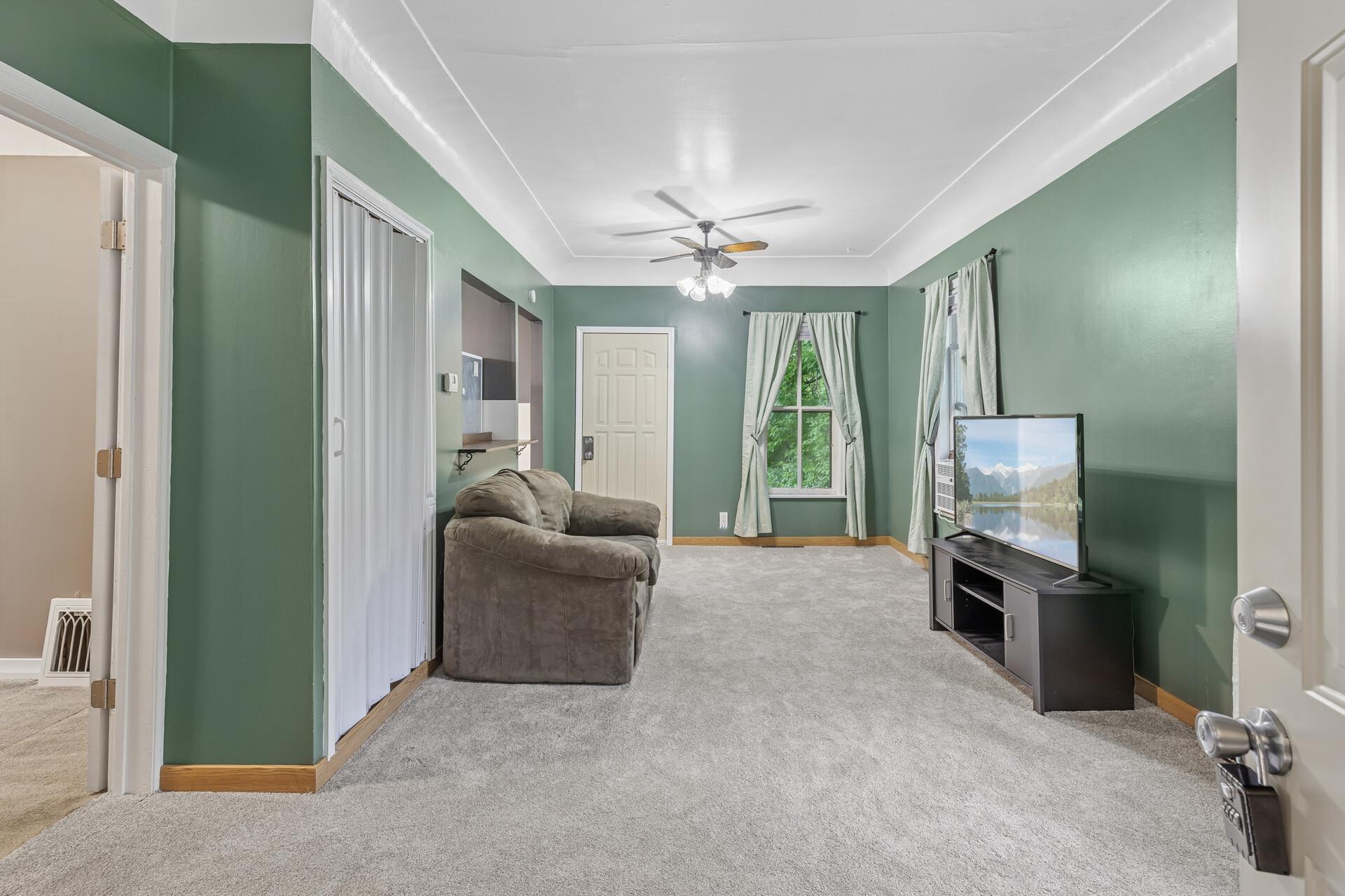 View of Residential at 377 Winona Street, Saint Paul MN 55107, Saint Paul (4 of 27) - Mike Wilen | Minnesota Team Real Estate
