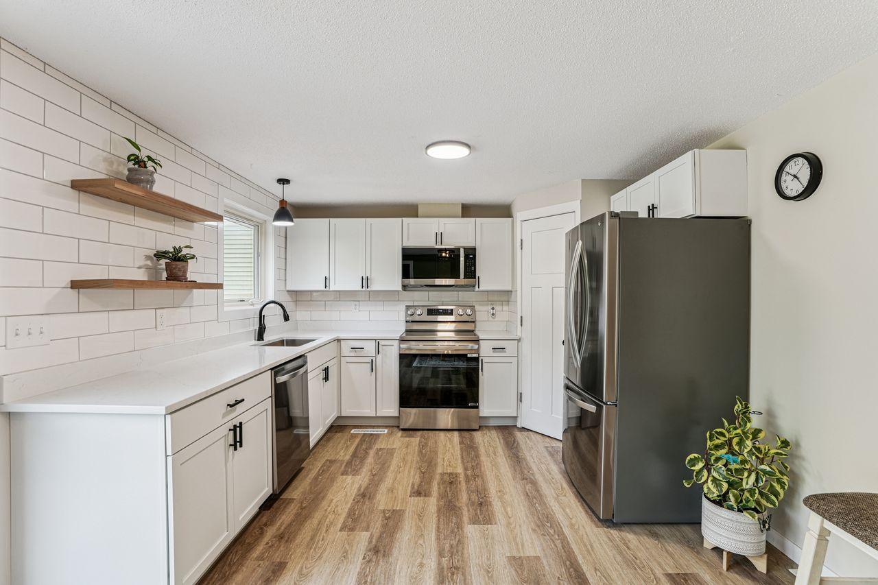 View of Residential at 9729 Heath Avenue, Cottage Grove MN 55016, Cottage Grove - Mike Wilen | Minnesota Team Real Estate