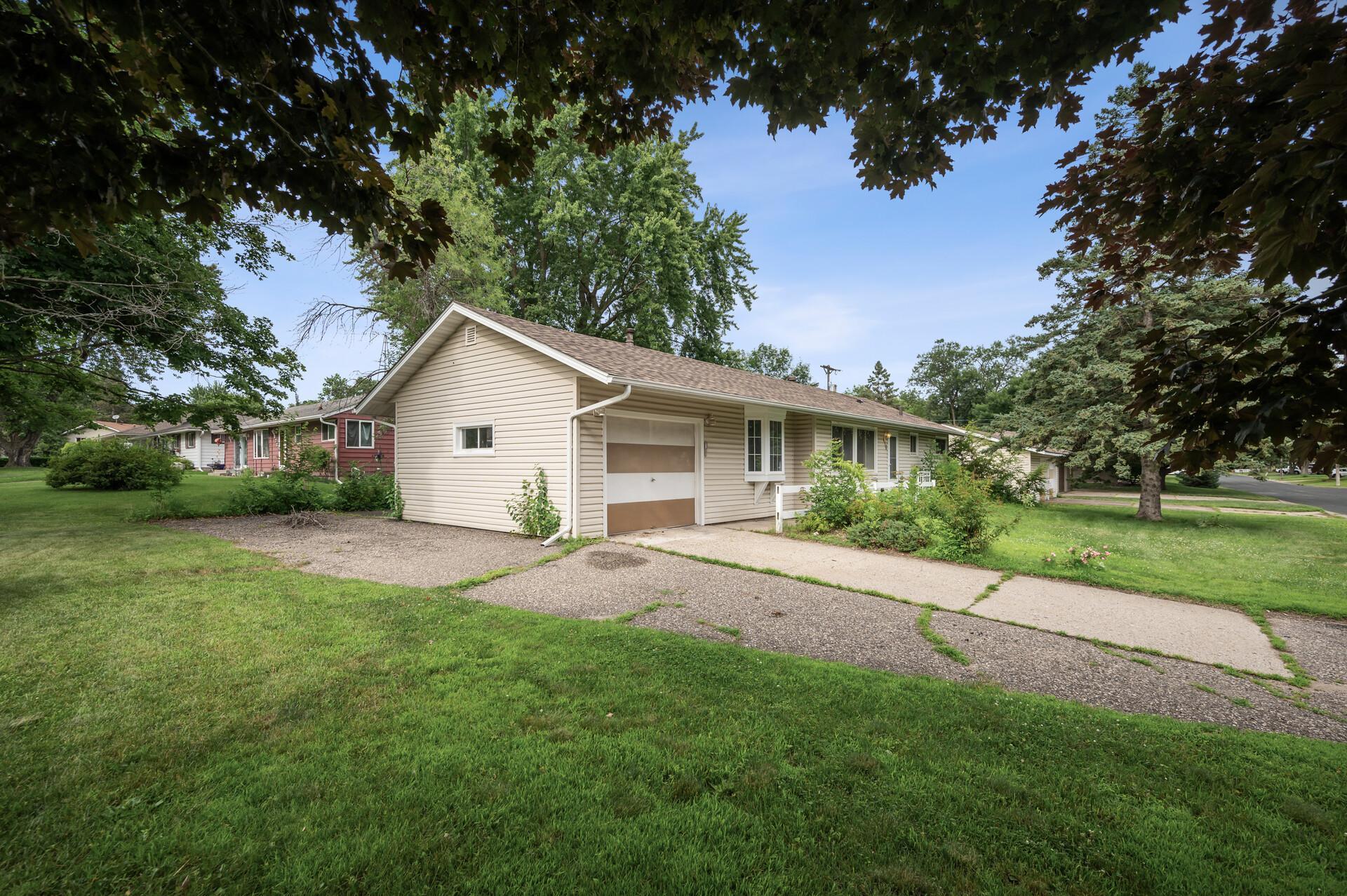 View of Residential at 416 19th Street, Hastings MN 55033, Hastings - Mike Wilen | Minnesota Team Real Estate