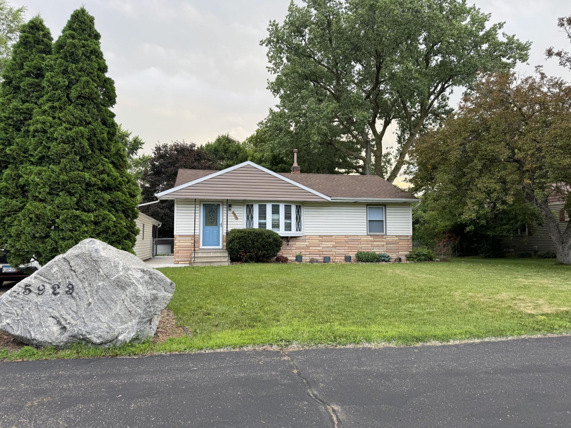 View of Residential at 5923 Hodgson Road, Shoreview MN 55126, Shoreview - Mike Wilen | Minnesota Team Real Estate