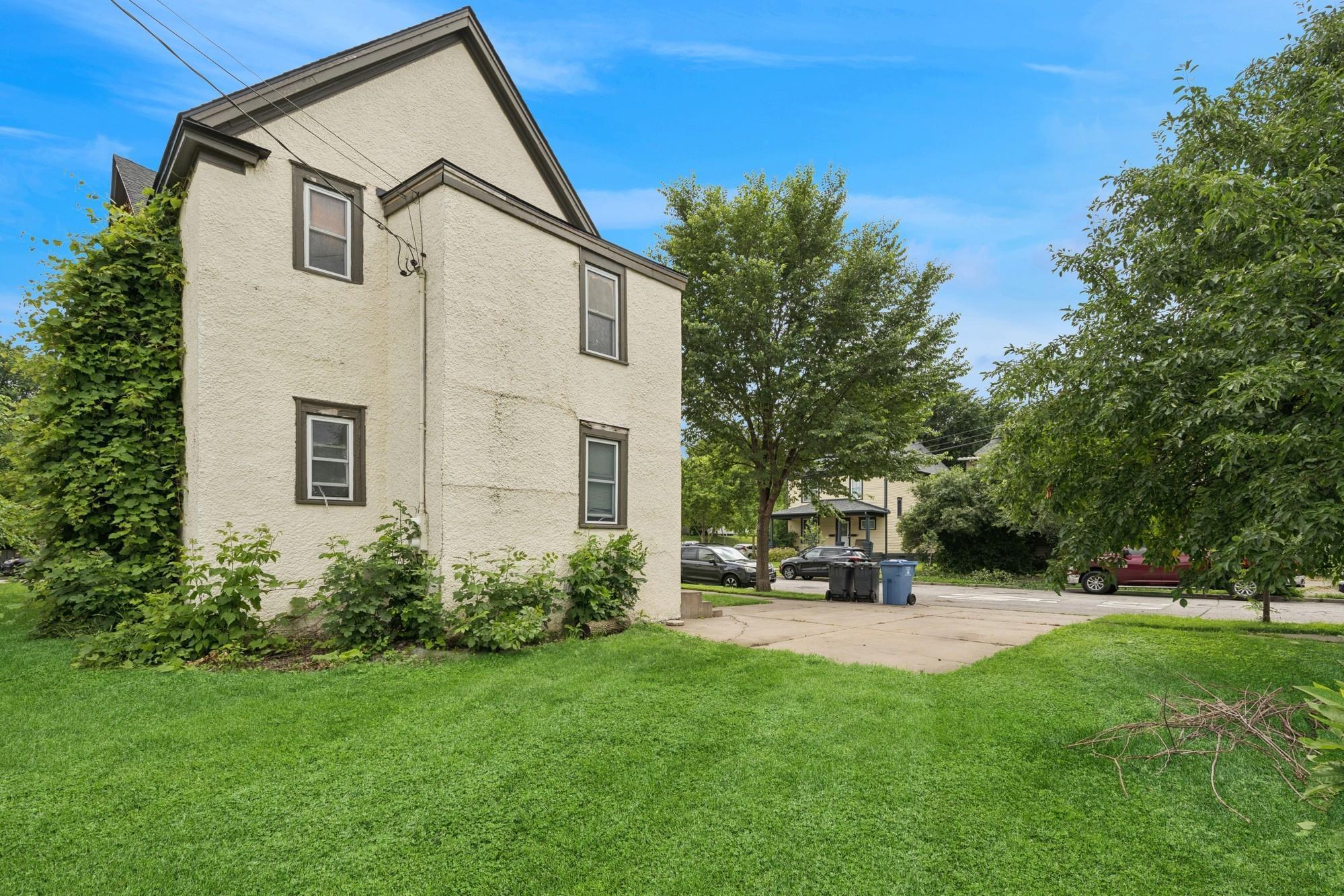 View of Residential Income at 2224 4th Avenue, Minneapolis MN 55405, Minneapolis (23 of 25) - Mike Wilen | Minnesota Team Real Estate