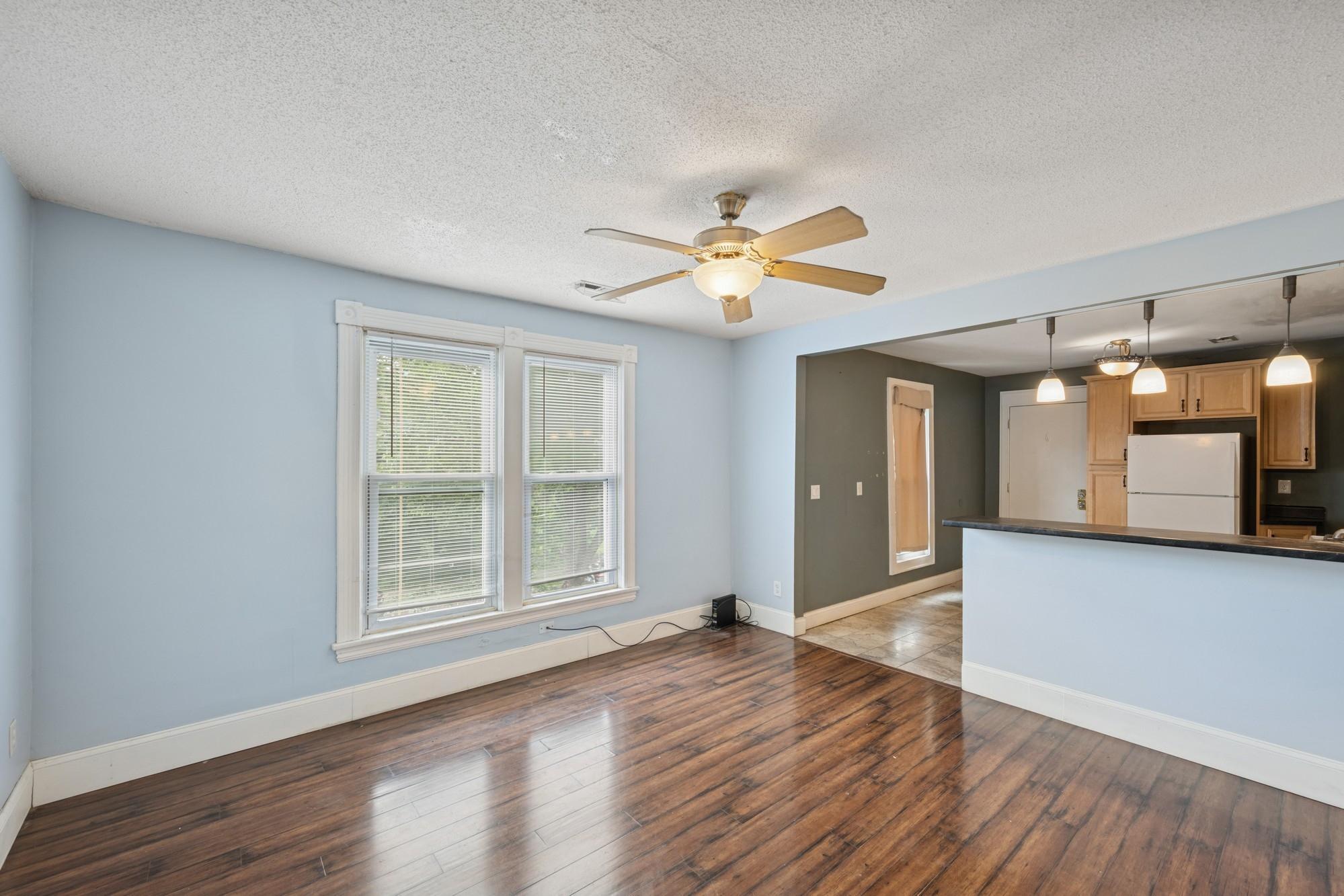 View of Residential Income at 2224 4th Avenue, Minneapolis MN 55405, Minneapolis (9 of 25) - Mike Wilen | Minnesota Team Real Estate