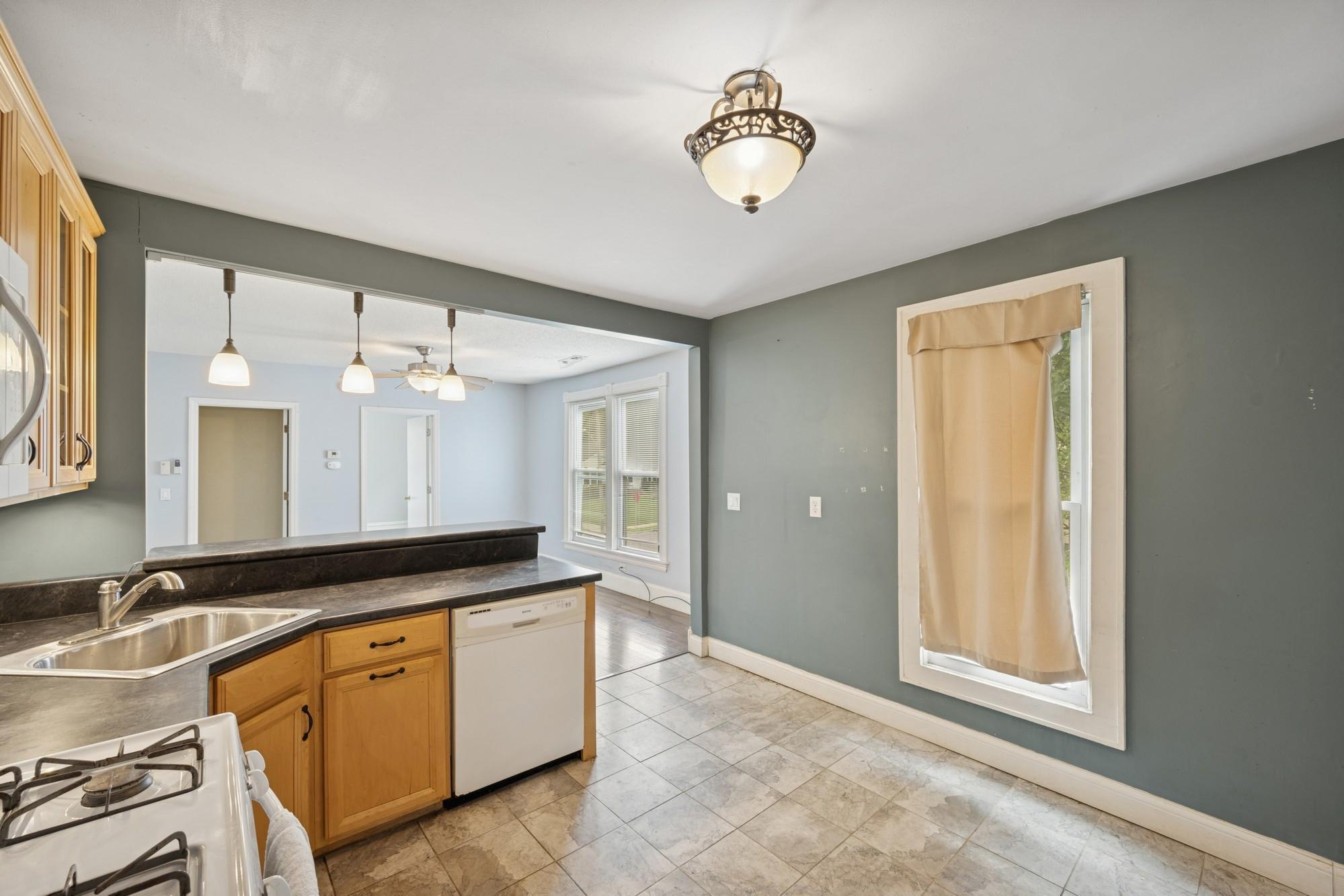 View of Residential Income at 2224 4th Avenue, Minneapolis MN 55405, Minneapolis (16 of 25) - Mike Wilen | Minnesota Team Real Estate