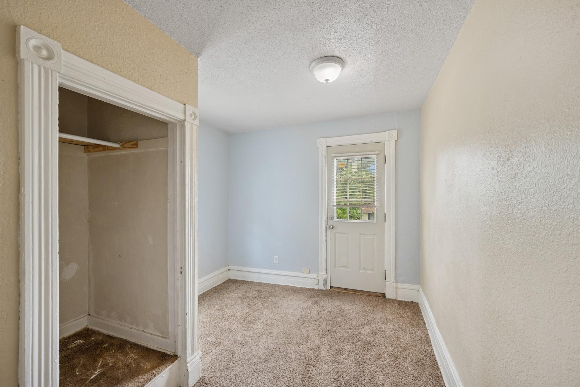 View of Residential Income at 2224 4th Avenue, Minneapolis MN 55405, Minneapolis (20 of 25) - Mike Wilen | Minnesota Team Real Estate