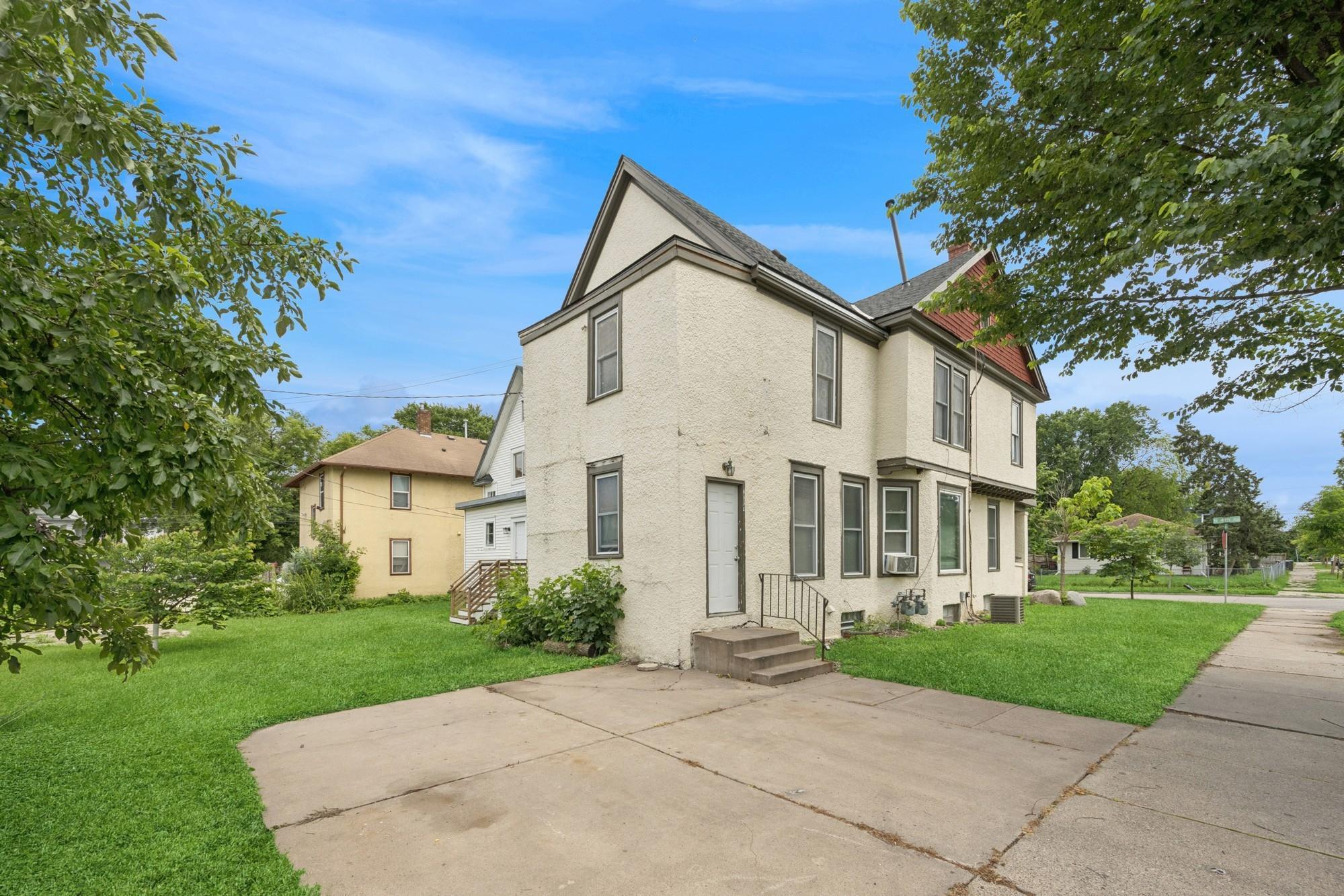 View of Residential Income at 2224 4th Avenue, Minneapolis MN 55405, Minneapolis (19 of 25) - Mike Wilen | Minnesota Team Real Estate