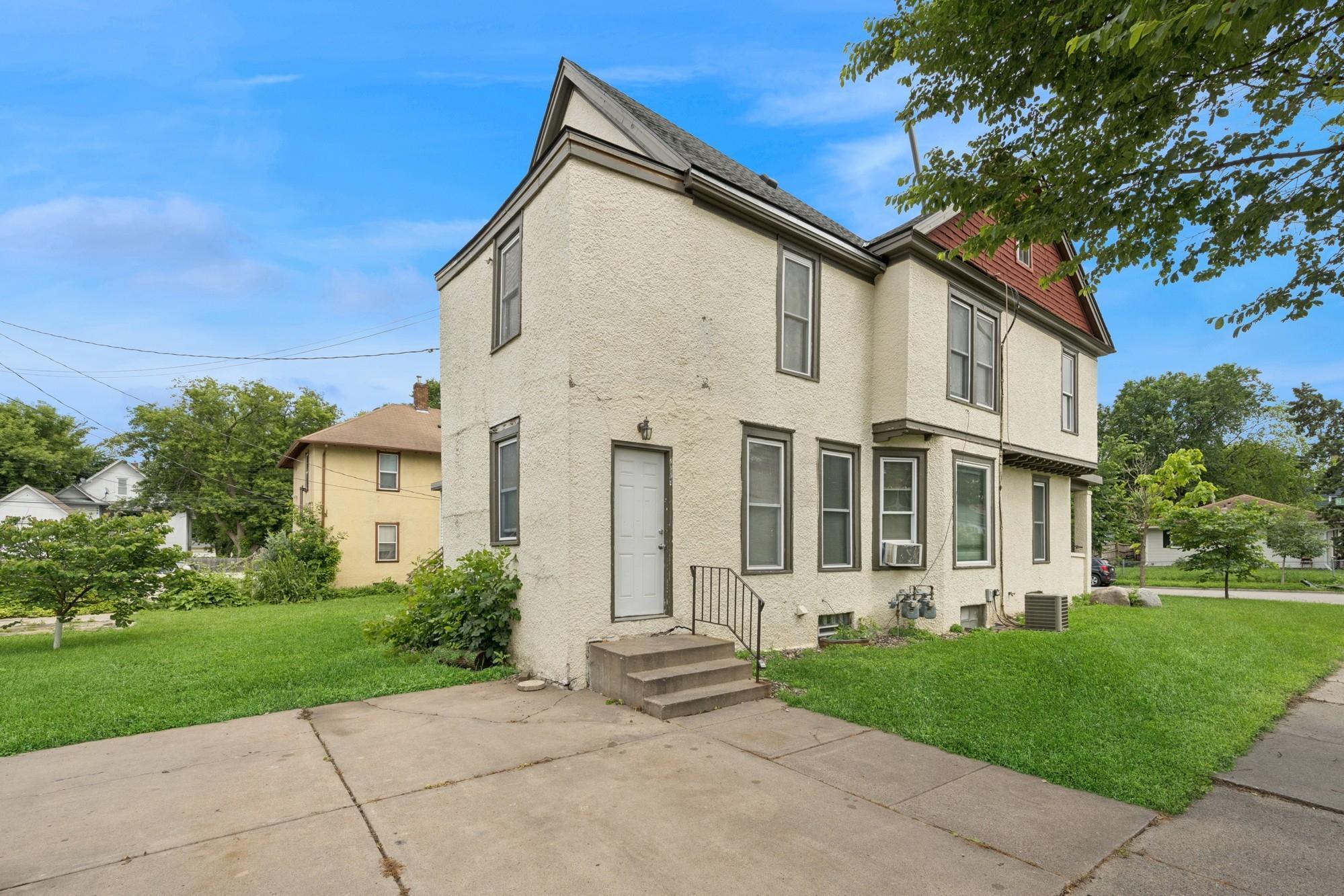 View of Residential Income at 2224 4th Avenue, Minneapolis MN 55405, Minneapolis (15 of 25) - Mike Wilen | Minnesota Team Real Estate