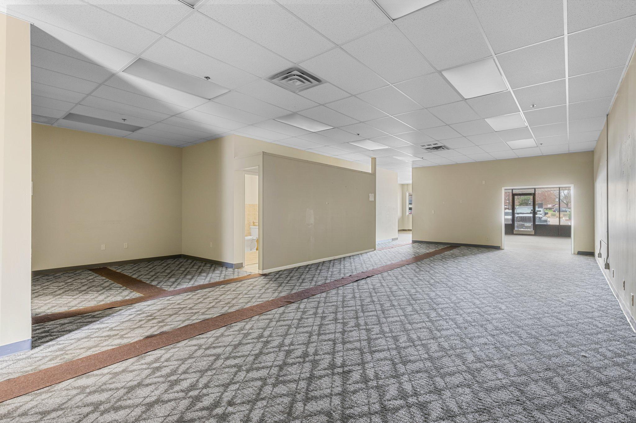 View of Commercial Sale at 8401 Broadway Avenue, Brooklyn Park MN 55445, Brooklyn Park (11 of 13) - Mike Wilen | Minnesota Team Real Estate