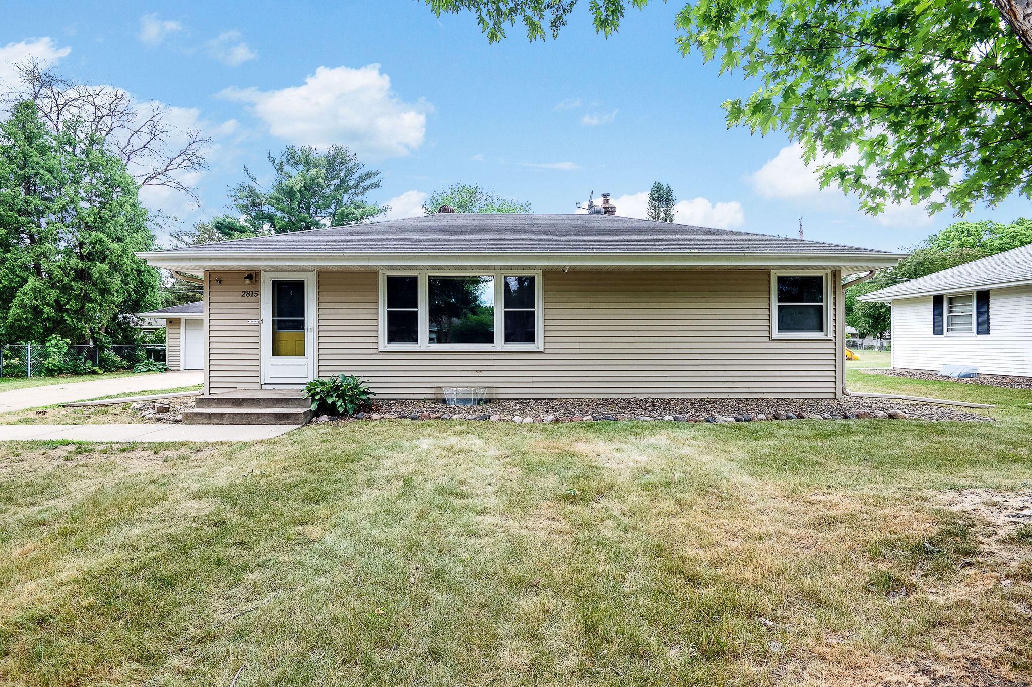 View of Residential at 2815 Merrill Street, Roseville MN 55113, Roseville - Mike Wilen | Minnesota Team Real Estate