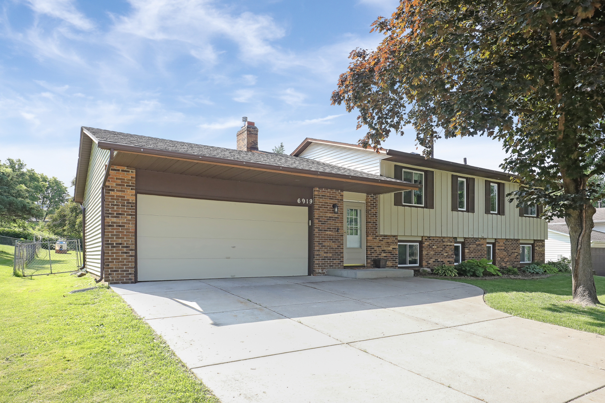View of Residential at 6919 Idsen Avenue, Cottage Grove MN 55016, Cottage Grove - Mike Wilen | Minnesota Team Real Estate