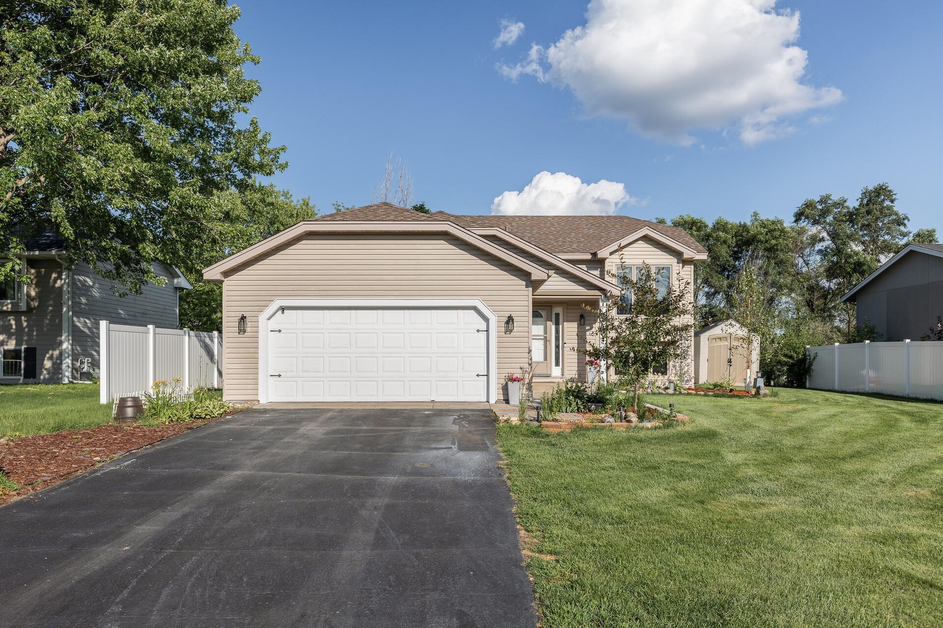 View of Residential at 2513 Crestmount Lane, Burnsville MN 55306, Burnsville - Mike Wilen | Minnesota Team Real Estate