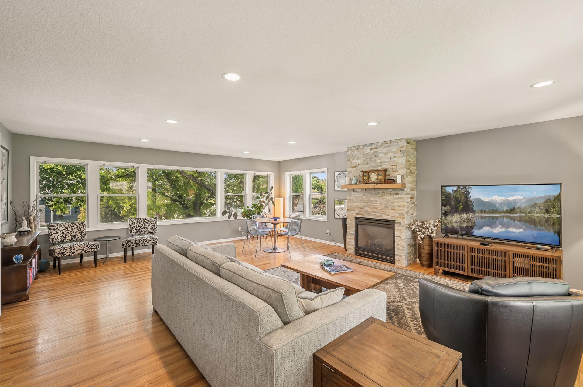 View of Residential at 3420 Parkview Boulevard, Robbinsdale MN 55422, Robbinsdale - Mike Wilen | Minnesota Team Real Estate