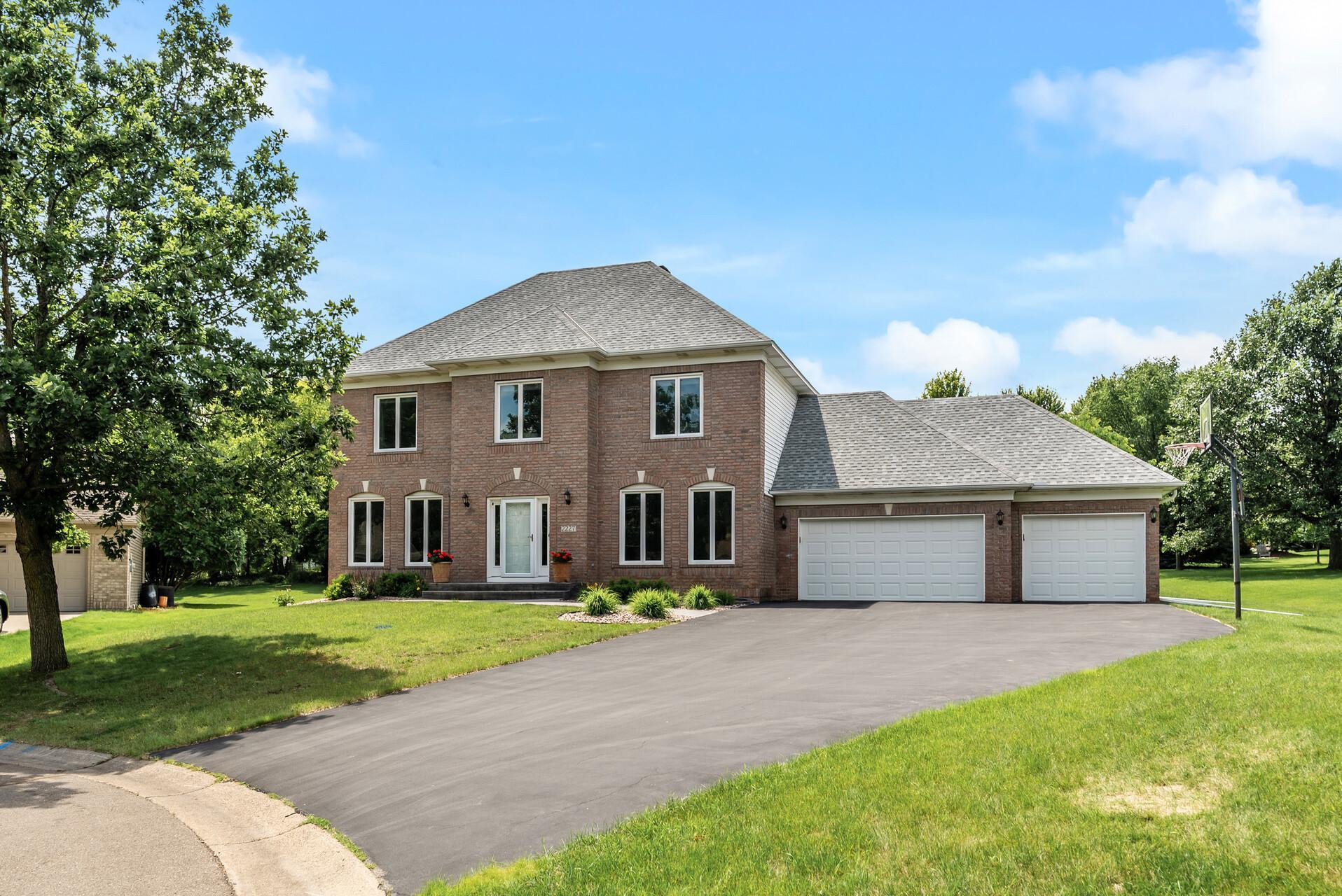 View of Residential at 2227 Stone Creek Lane, Chanhassen MN 55317, Chanhassen - Mike Wilen | Minnesota Team Real Estate