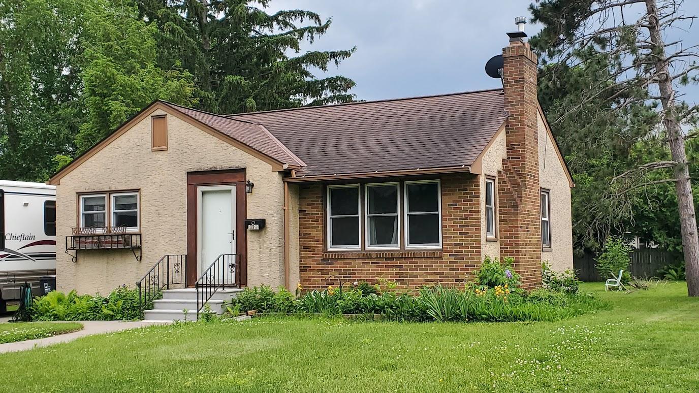 View of Residential at 2122 Lacrosse Avenue, Saint Paul MN 55119, Saint Paul - Mike Wilen | Minnesota Team Real Estate