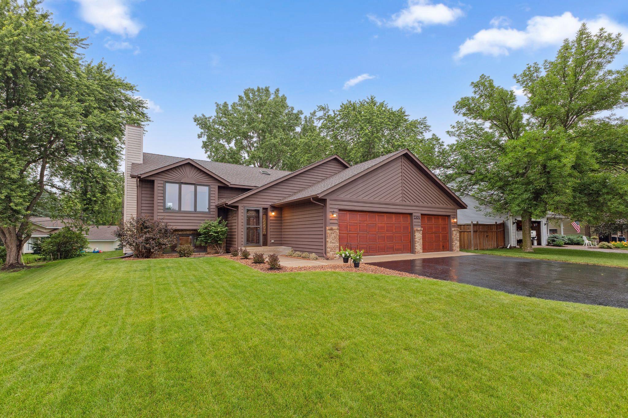 View of Residential at 2304 Horizon Place, Burnsville MN 55337, Burnsville - Mike Wilen | Minnesota Team Real Estate