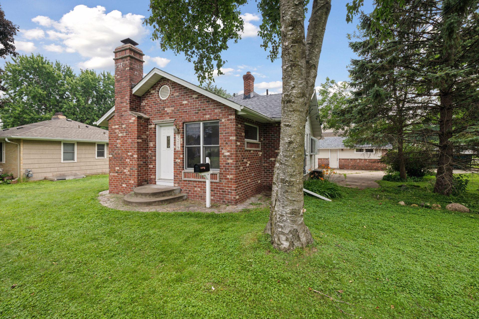 View of Residential at 3219 60th Street, Edina MN 55410, Edina - Mike Wilen | Minnesota Team Real Estate
