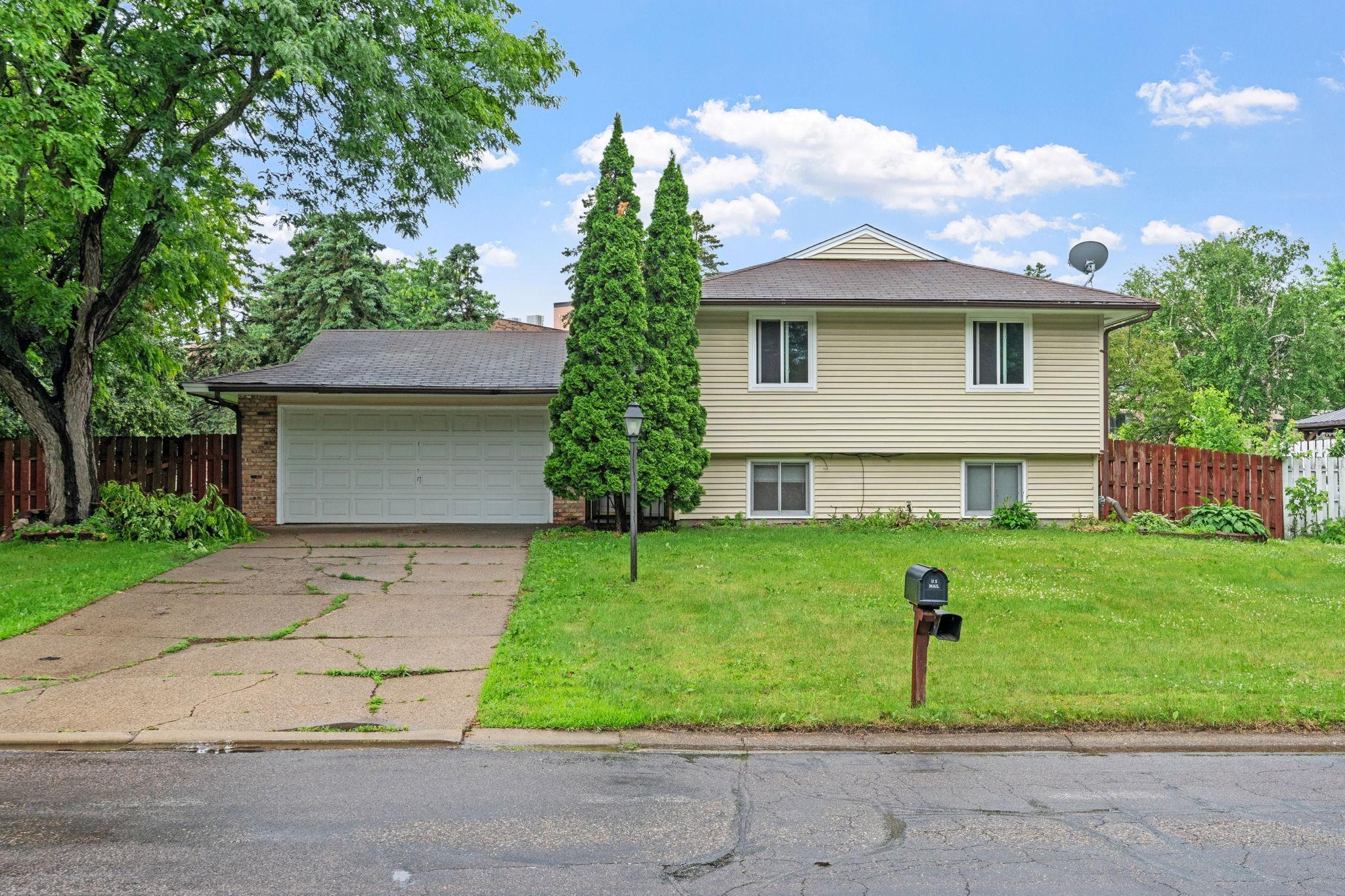 View of Residential at 7090 146th Street, Apple Valley MN 55124, Apple Valley - Mike Wilen | Minnesota Team Real Estate