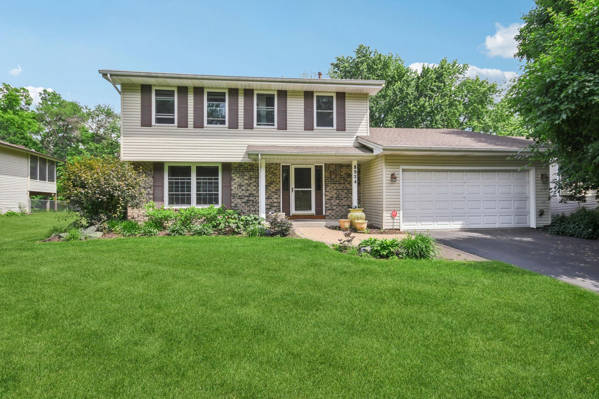 View of Residential at 8924 Darnel Road, Eden Prairie MN 55347, Eden Prairie - Mike Wilen | Minnesota Team Real Estate