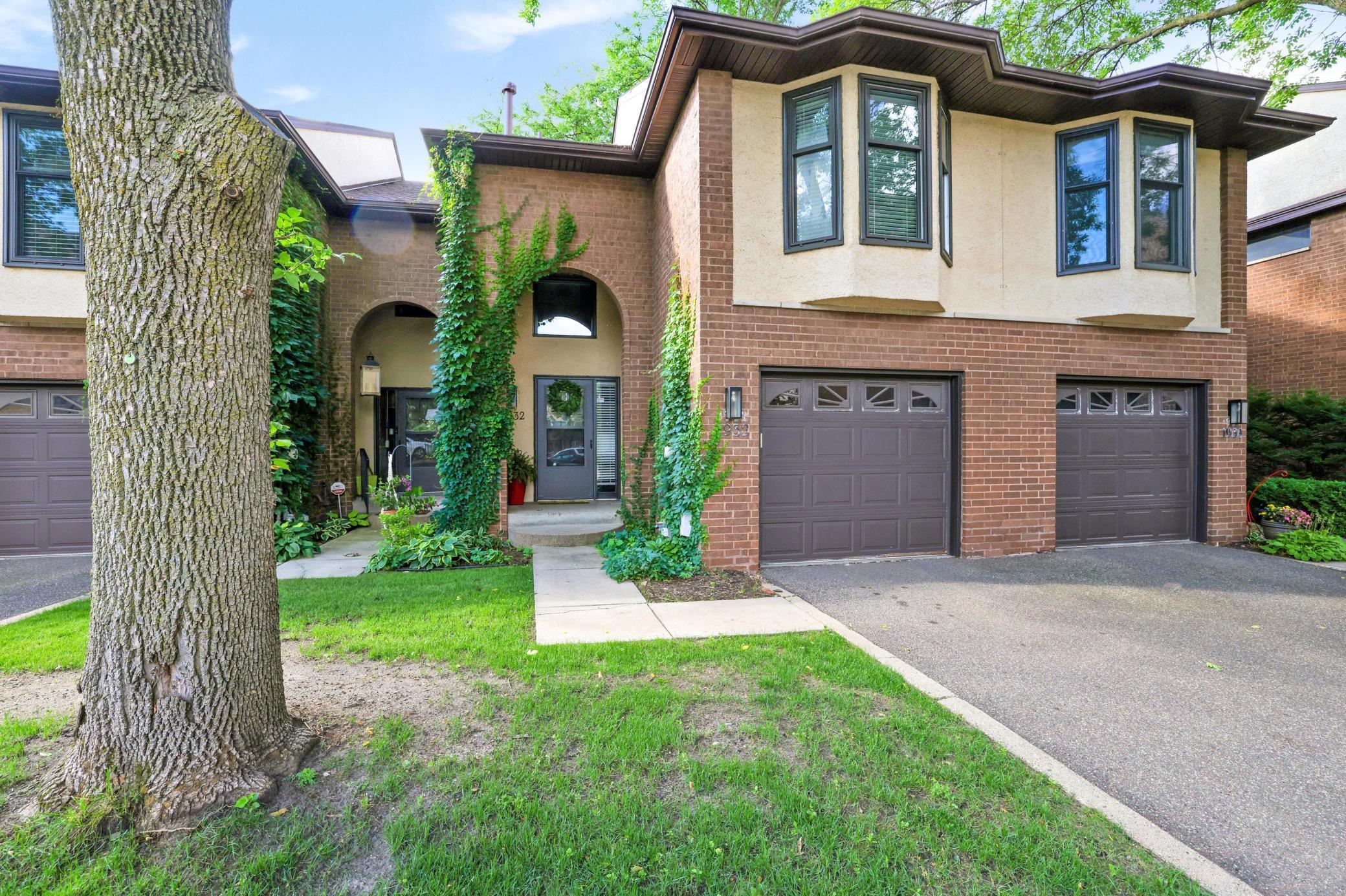 View of Residential at 1932 Dupont Avenue, Minneapolis MN 55403, Minneapolis - Mike Wilen | Minnesota Team Real Estate