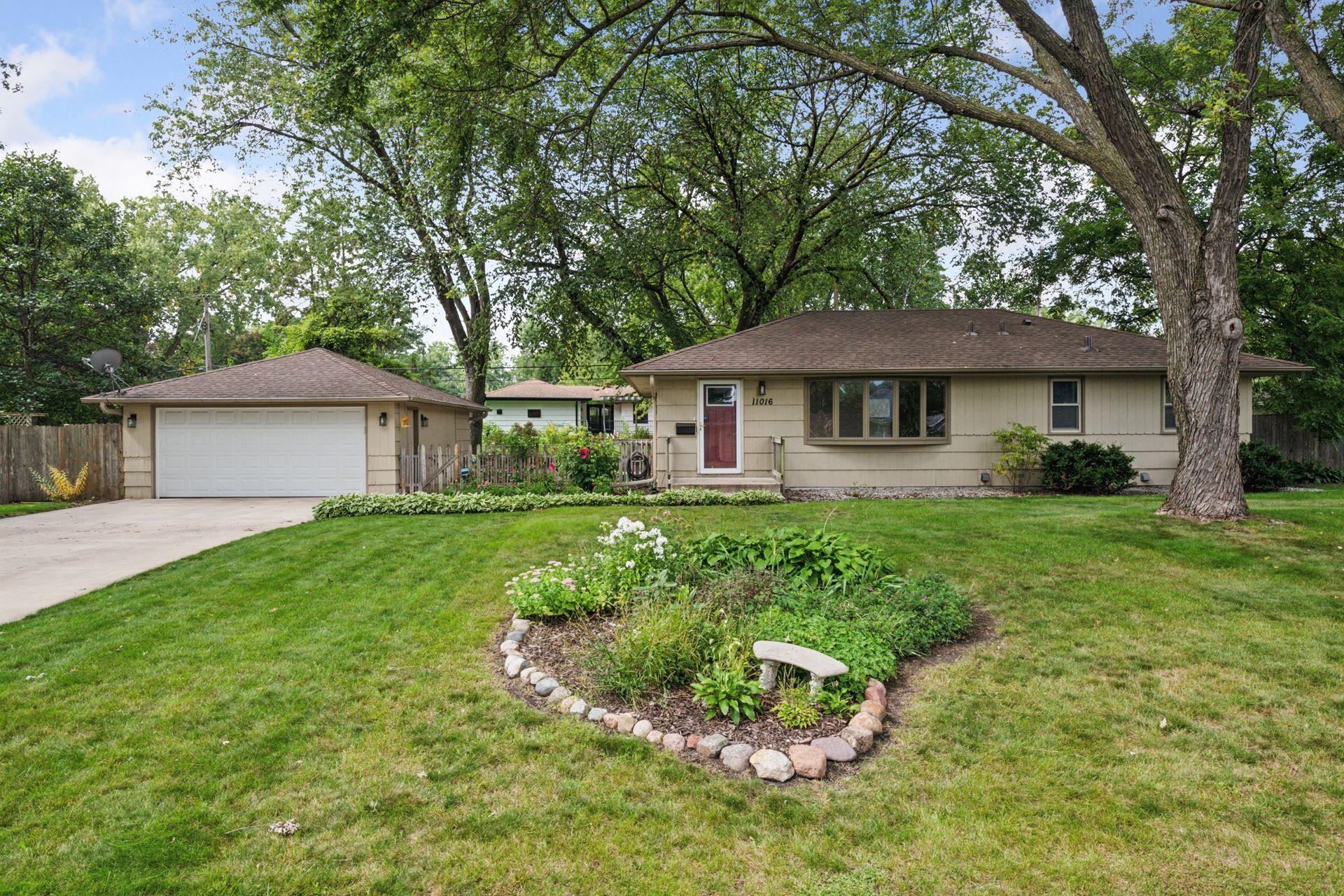 View of Residential at 11016 Drew Avenue, Bloomington MN 55431, Bloomington - Mike Wilen | Minnesota Team Real Estate