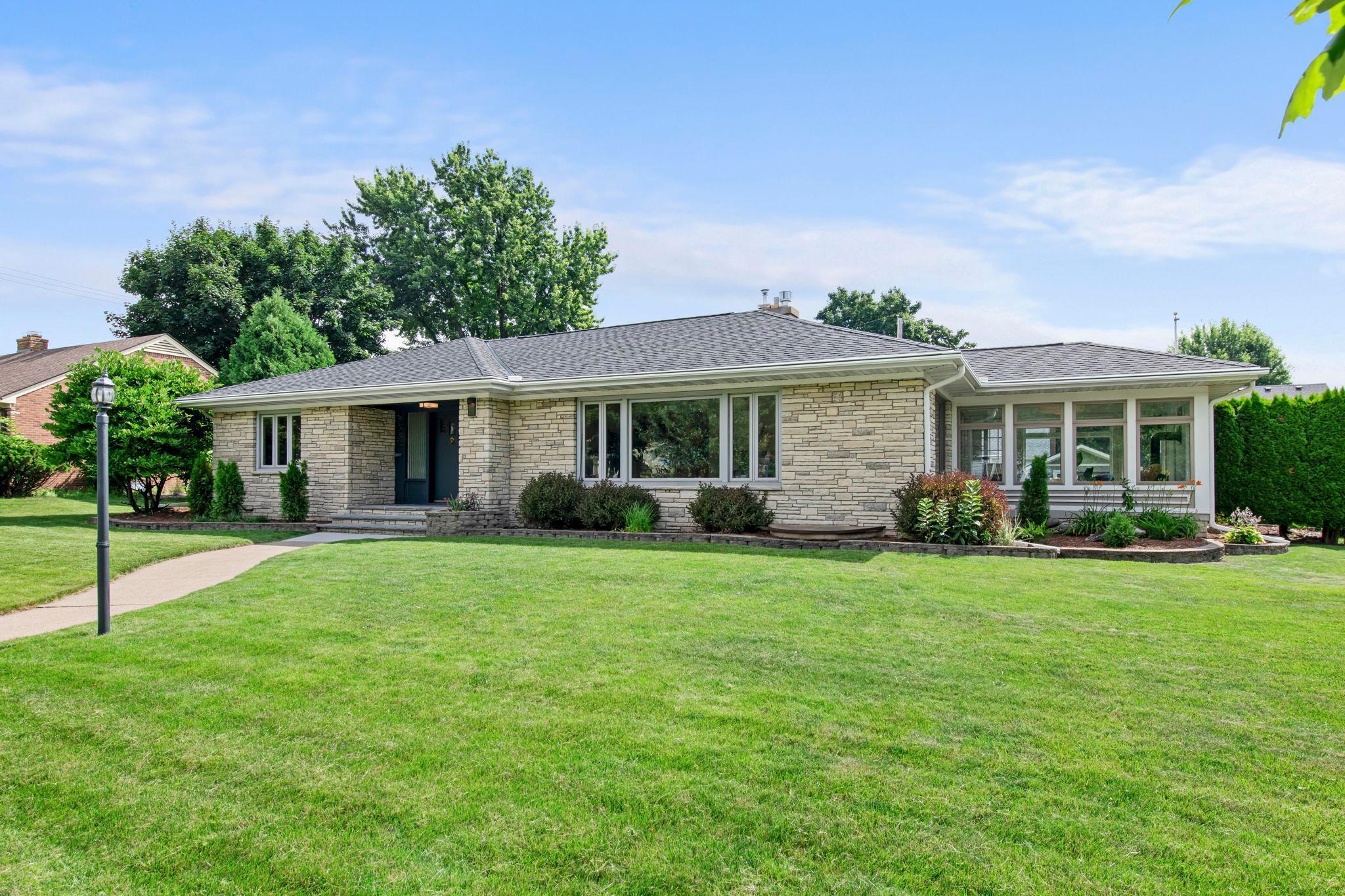 View of Residential at 2335 Stinson Boulevard, Minneapolis MN 55418, Minneapolis - Mike Wilen | Minnesota Team Real Estate