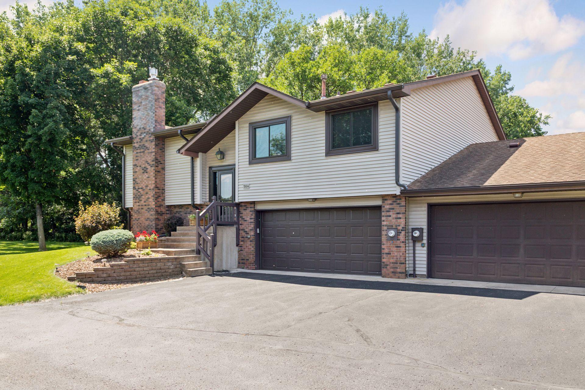 View of Residential at 564 Donegal Circle, Shoreview MN 55126, Shoreview - Mike Wilen | Minnesota Team Real Estate