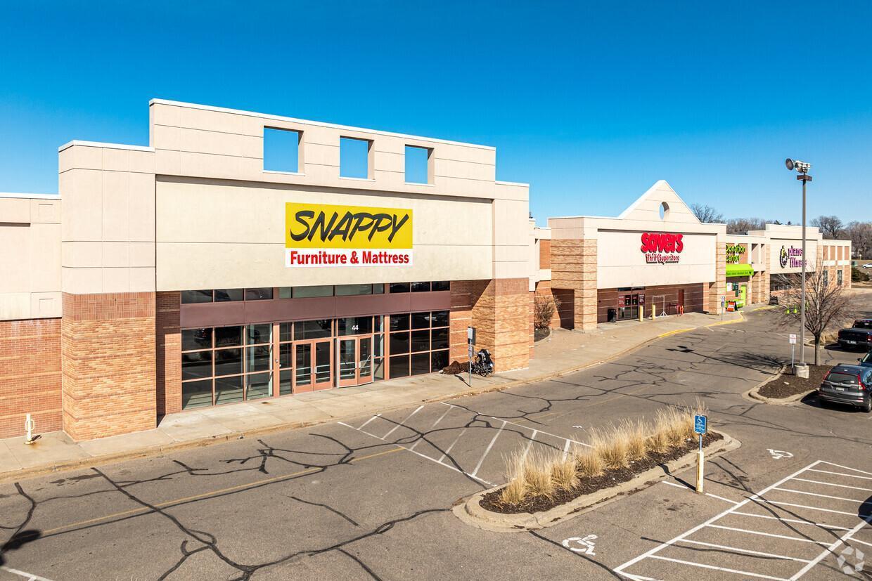 View of Commercial Sale at 40 Coon Rapids Boulevard, Minneapolis MN 55448, Minneapolis (4 of 6) - Mike Wilen | Minnesota Team Real Estate