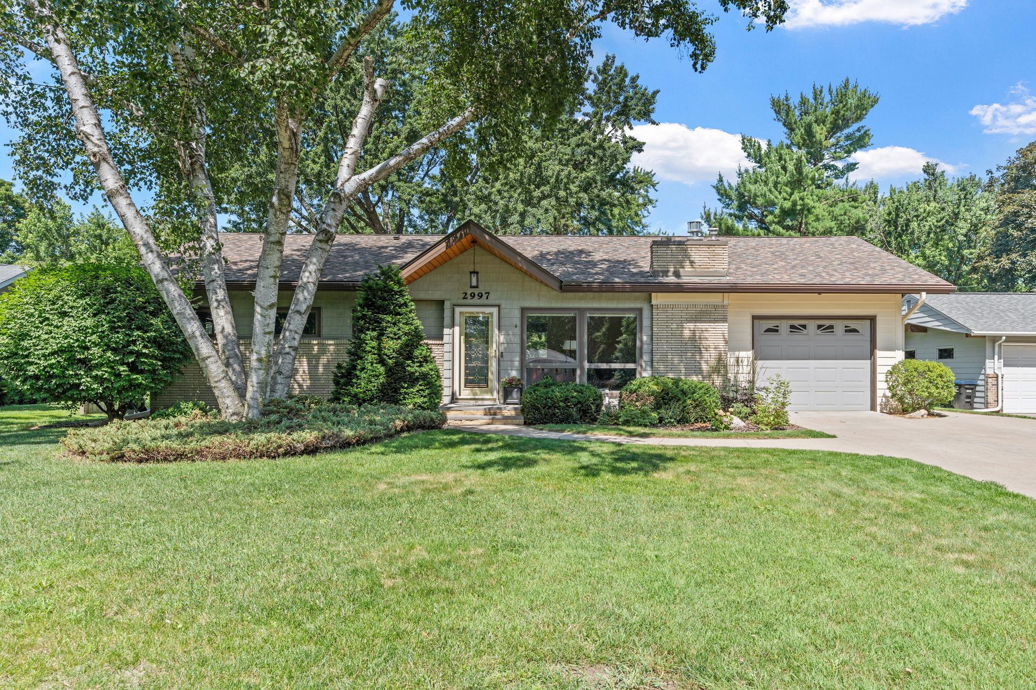 View of Residential at 2997 Arona Street, Roseville MN 55113, Roseville - Mike Wilen | Minnesota Team Real Estate