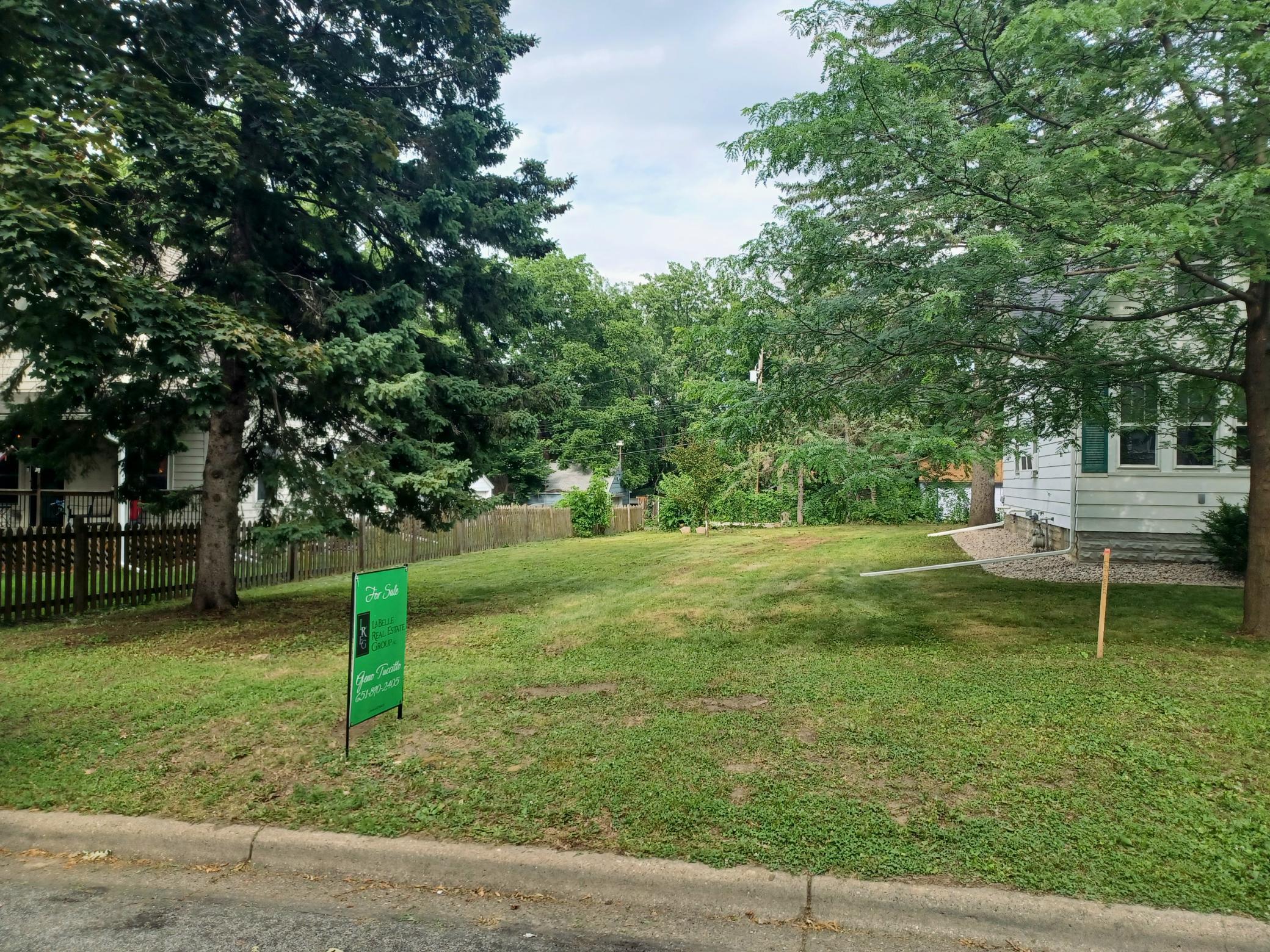View of Land at 1840 Carl St, Lauderdale MN 55113, Lauderdale - Mike Wilen | Minnesota Team Real Estate