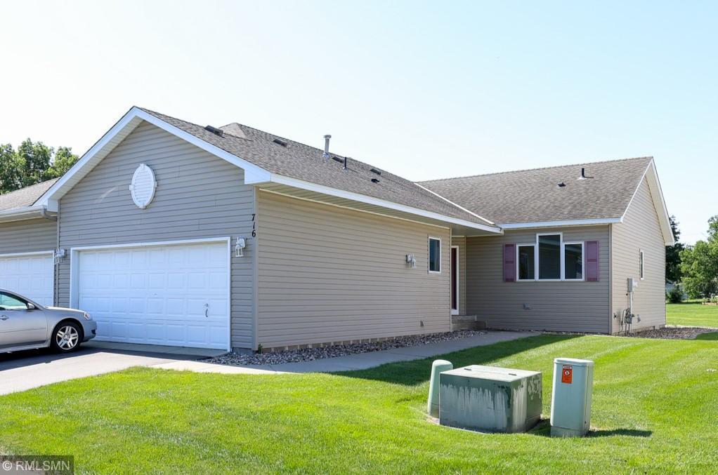 View of Residential at 716 Regent Drive, Shakopee MN 55379, Shakopee - Mike Wilen | Minnesota Team Real Estate