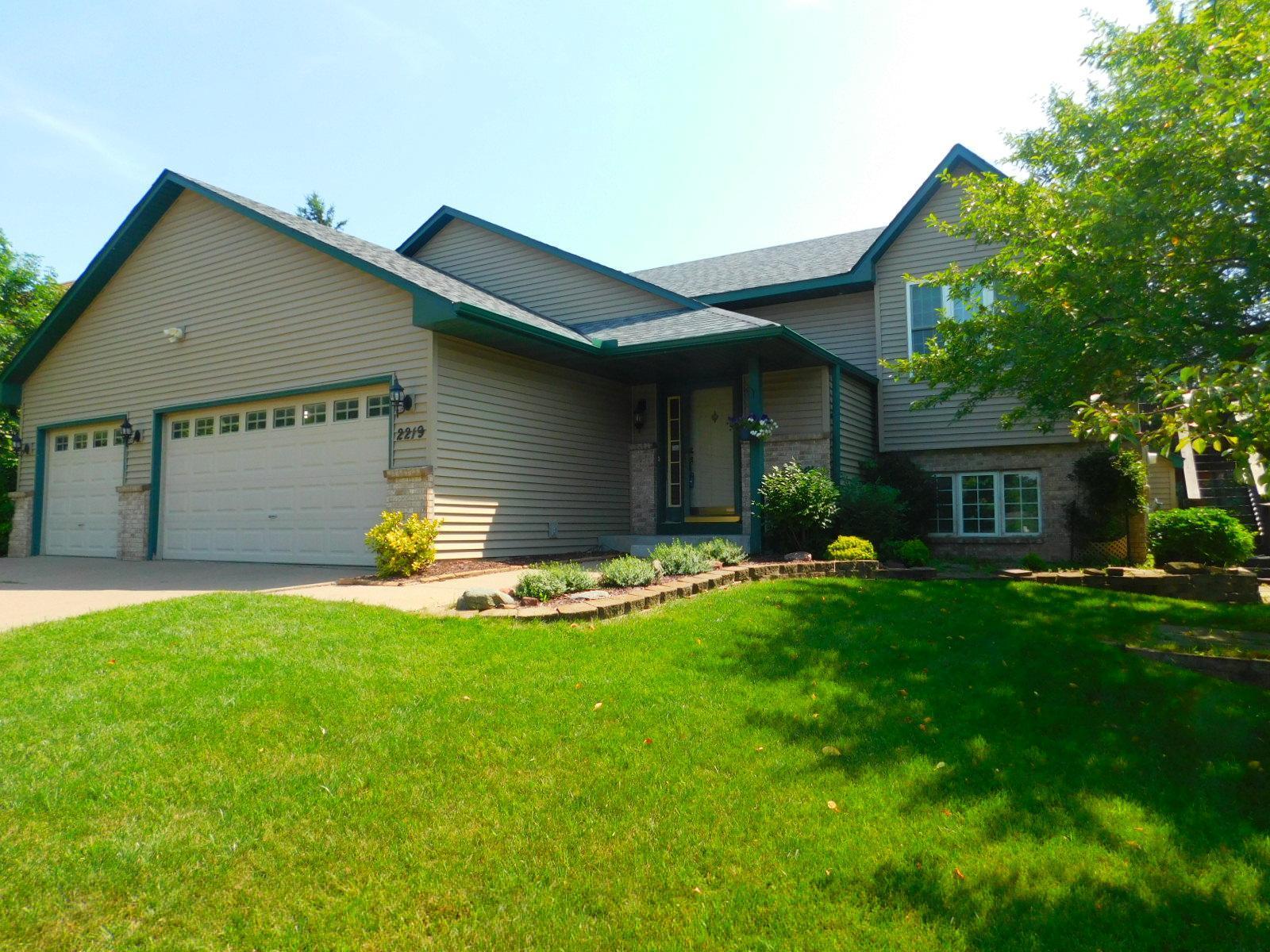 View of Residential at 2219 Grafton Avenue, Oakdale MN 55128, Oakdale - Mike Wilen | Minnesota Team Real Estate