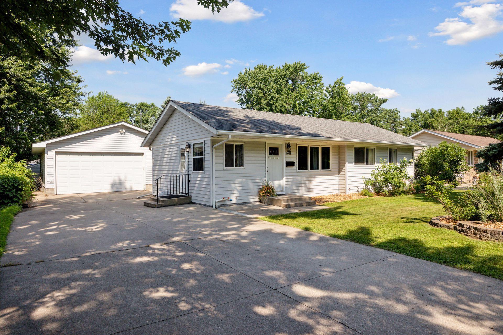 View of Residential at 8438 10th Avenue, Bloomington MN 55420, Bloomington - Mike Wilen | Minnesota Team Real Estate