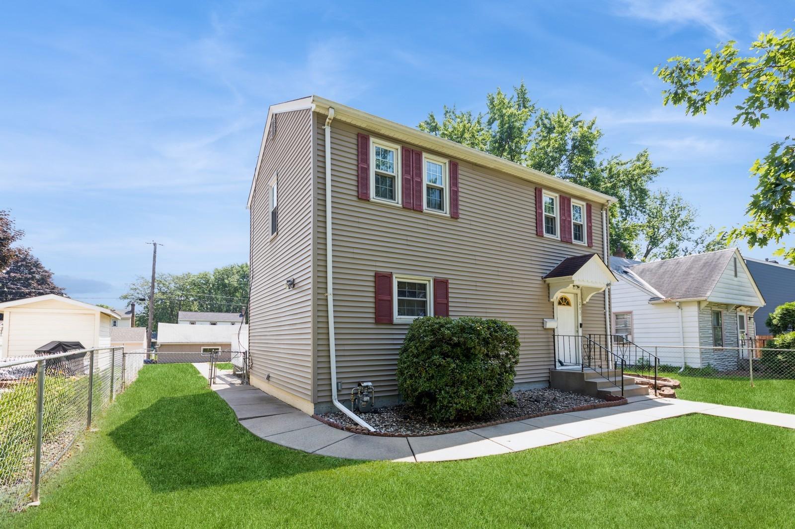 View of Residential at 1290 Matilda Street, Saint Paul MN 55117, Saint Paul - Mike Wilen | Minnesota Team Real Estate