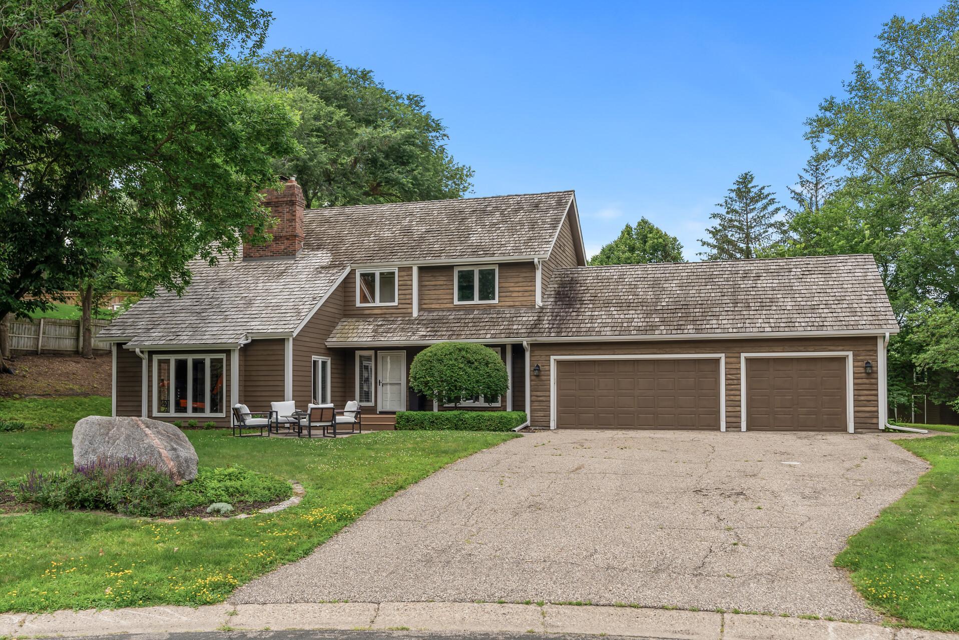 View of Residential at 6810 Sand Ridge Road, Eden Prairie MN 55346, Eden Prairie - Mike Wilen | Minnesota Team Real Estate