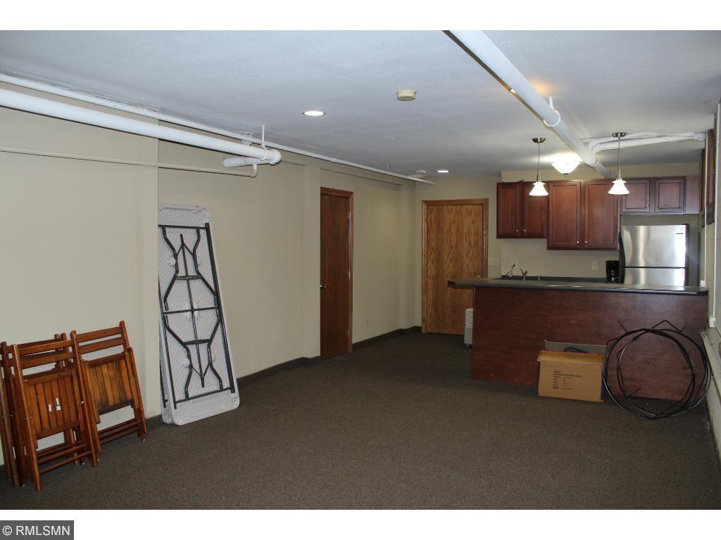 View of Residential at 1812 Clinton Avenue #303, Minneapolis MN 55404, Minneapolis (14 of 16) - Mike Wilen | Minnesota Team Real Estate